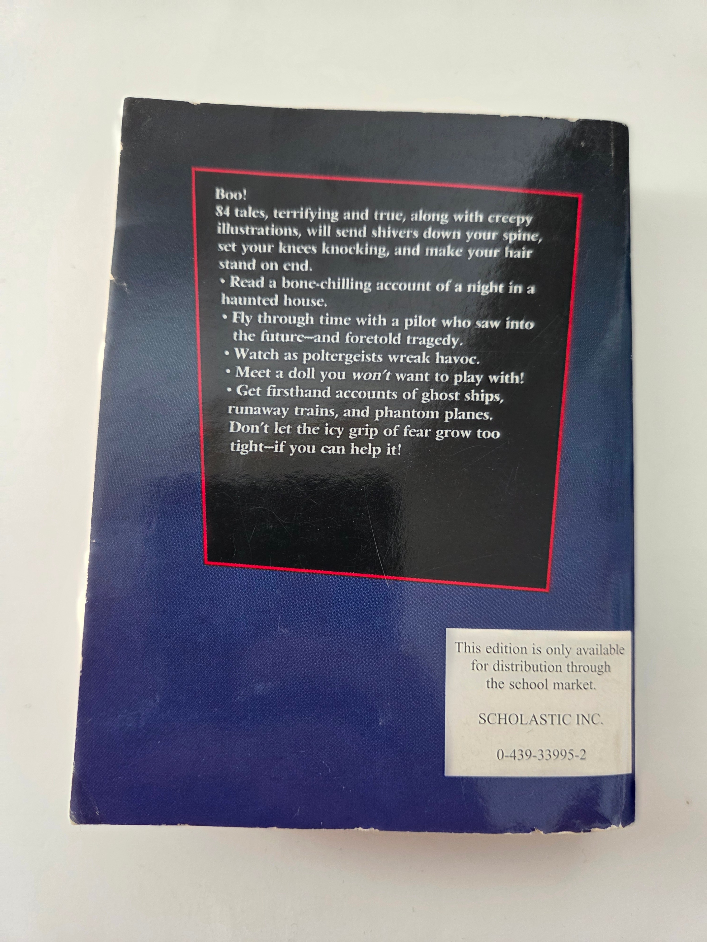The Little Giant Book of True Ghost Stories – Halloween - photo 2