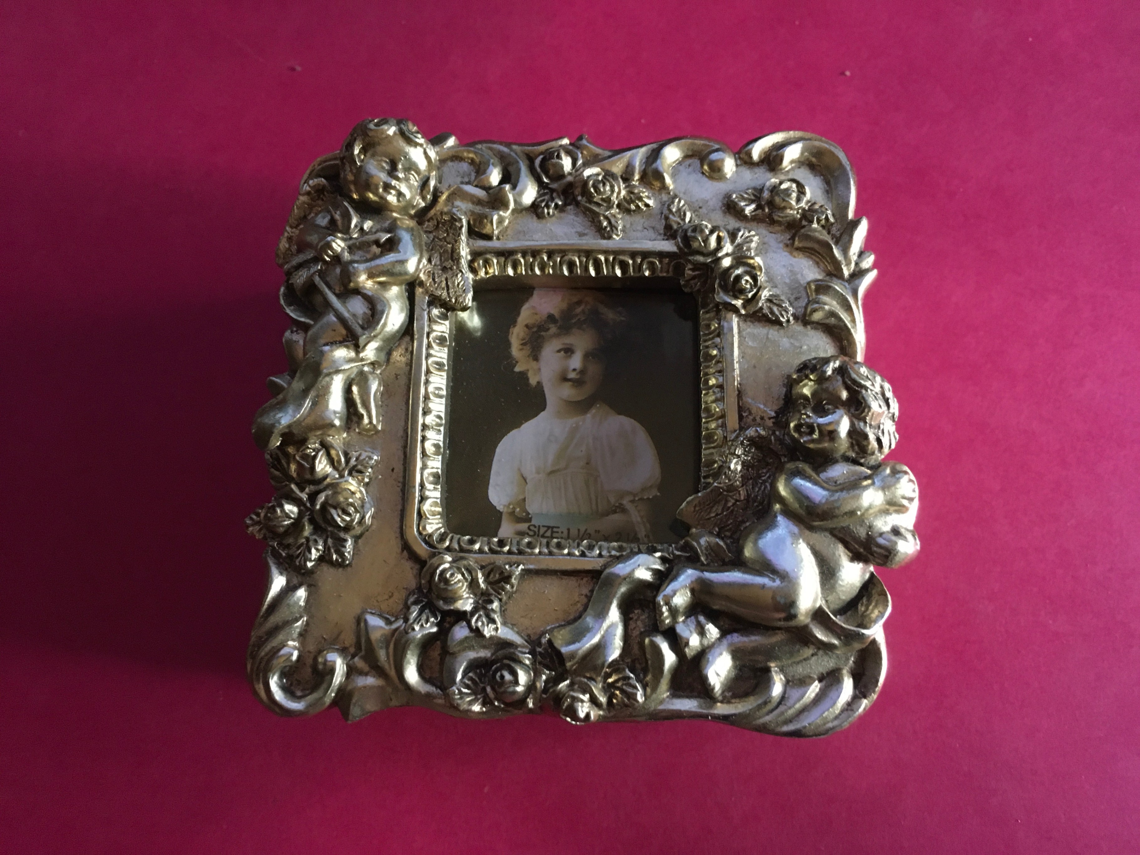 Vintage Gold Floral Jewelry Box