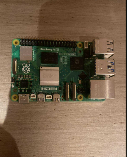 Raspberry Pi 5 8GB RAM Model - photo 2
