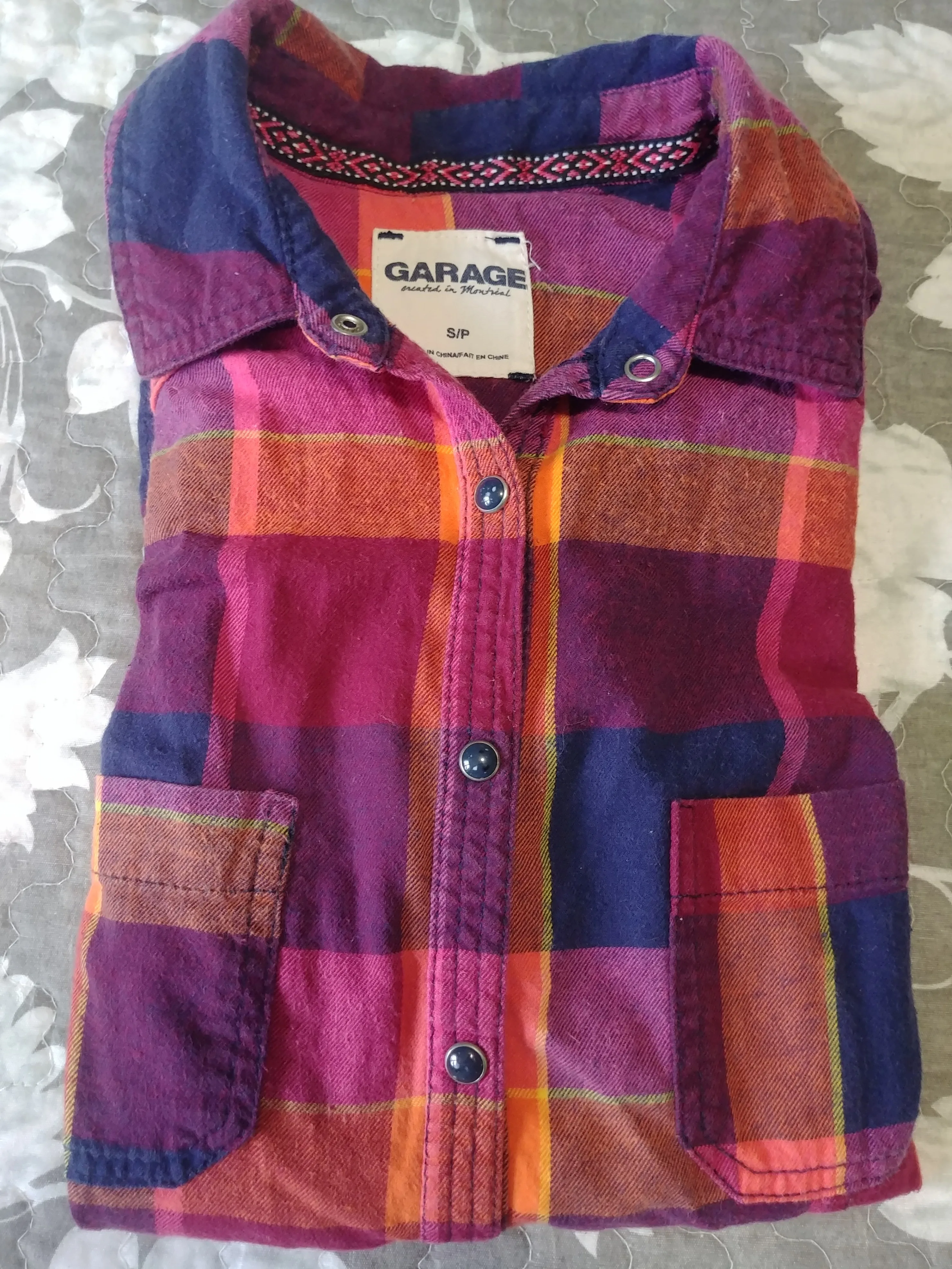 Garage Items, Cotton Shirt & Jogger,Small #cleanout image indicator(4)