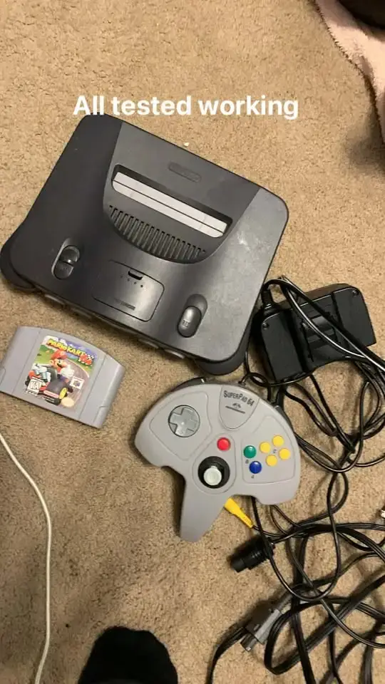 Nintendo 64 Console with Mario Kart 64