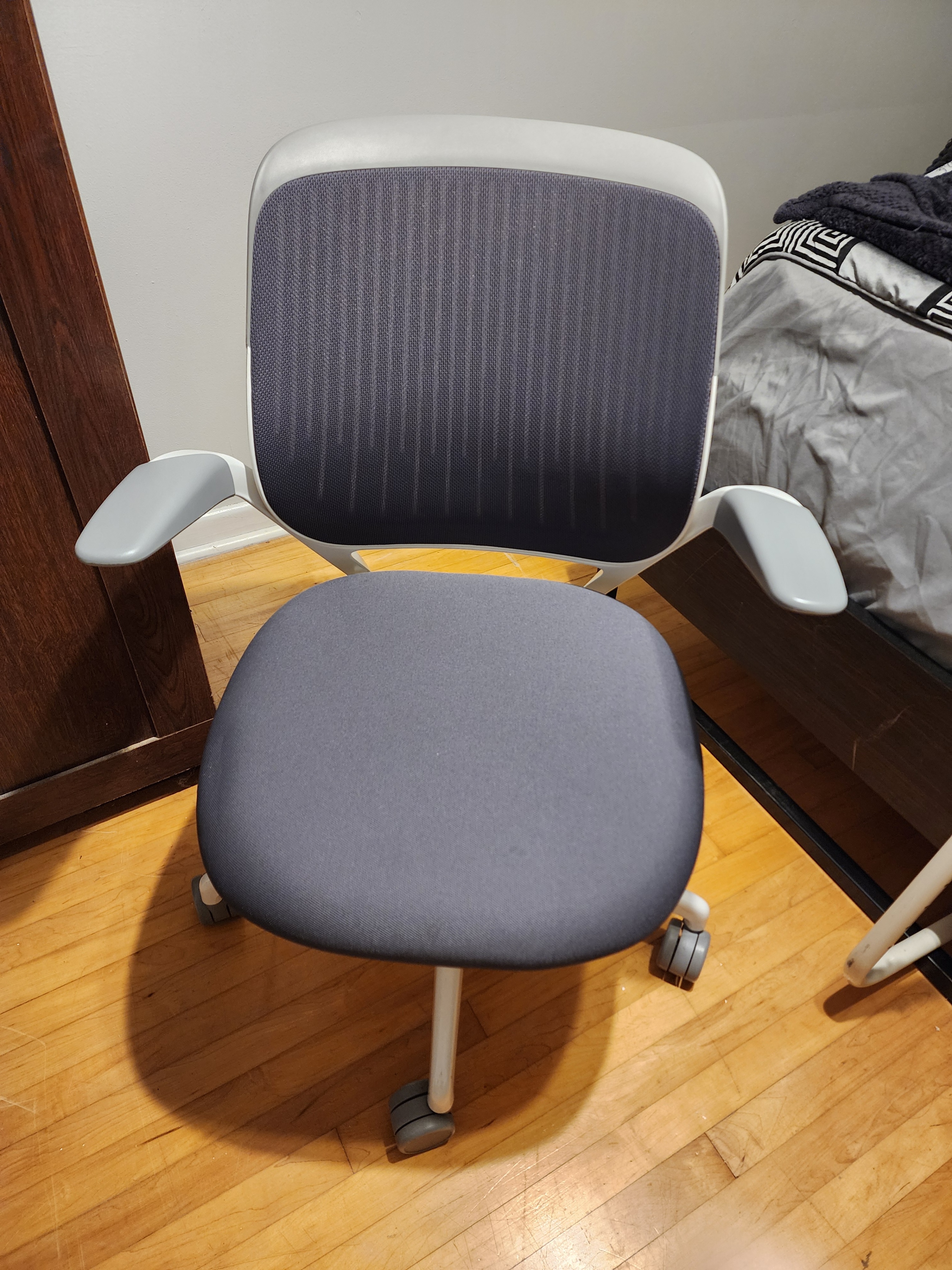 Cobi Steelcase Conference Desk Chair Grey White - photo 2