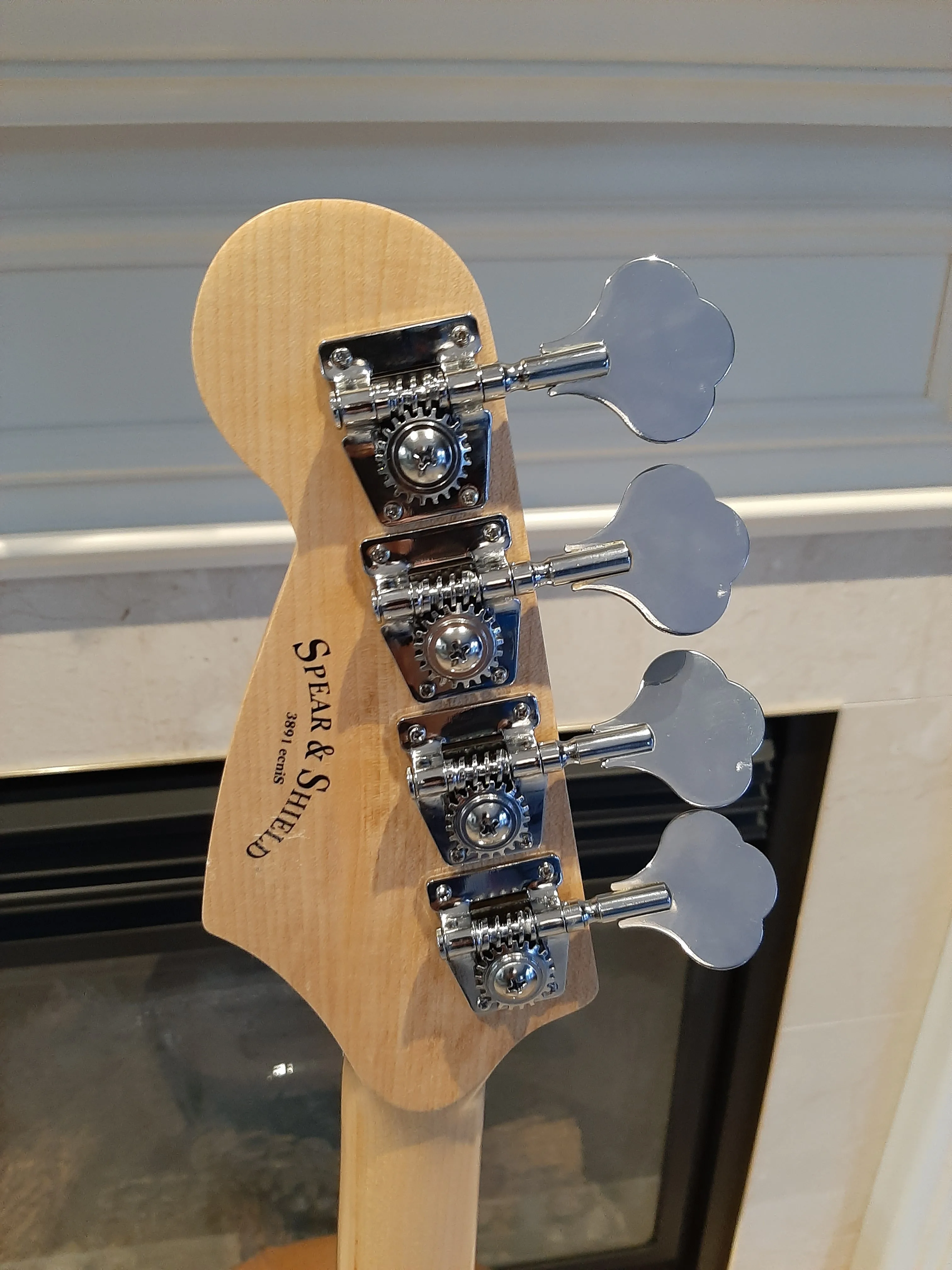 Brand New Bass Guitar – Full Size, Black image indicator(5)