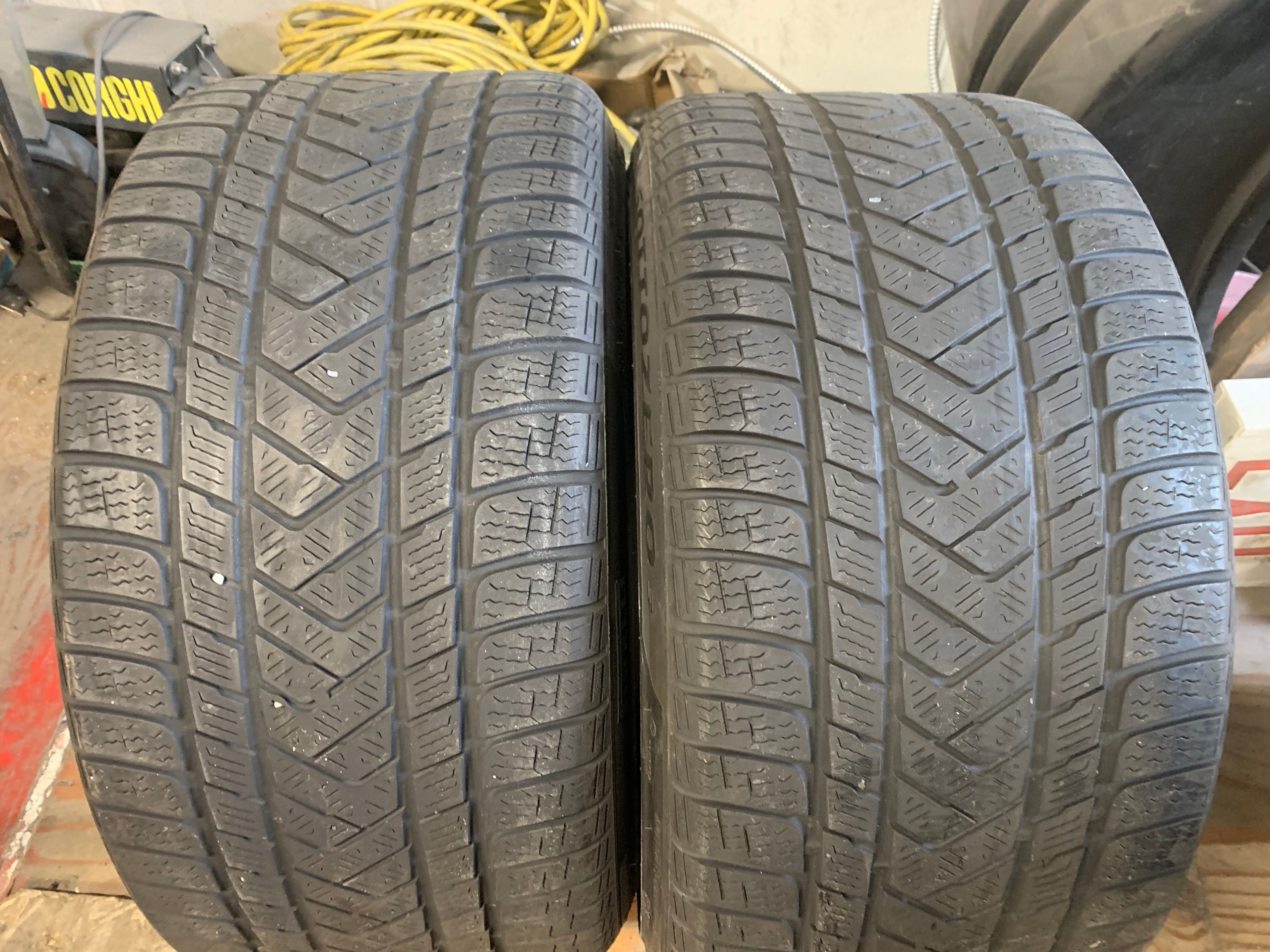 PAIR of 295/30/20 M+S 101W Pirelli Sottozero 3 Winter with 50%