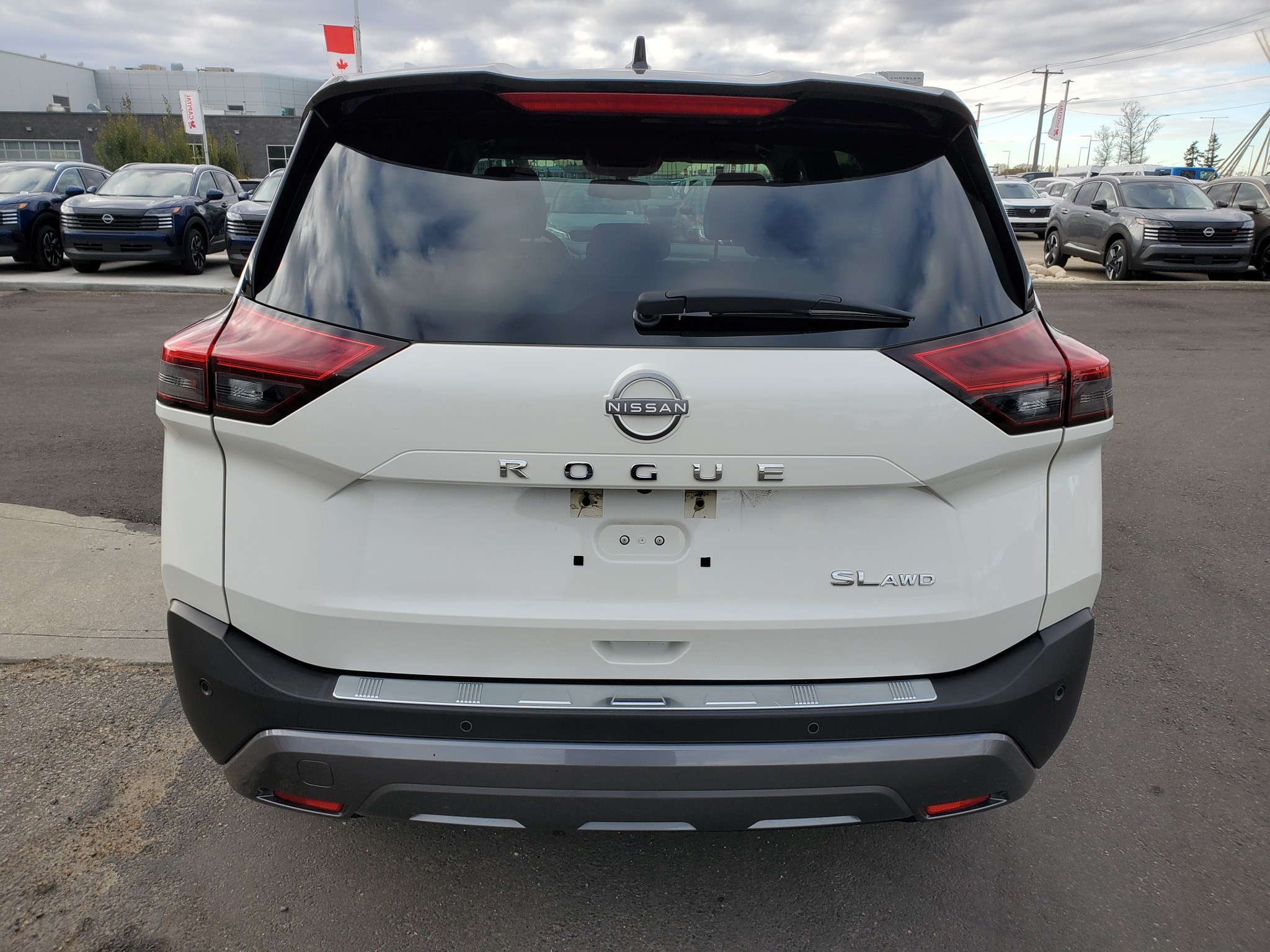 2023 Nissan Rogue SL - photo 4