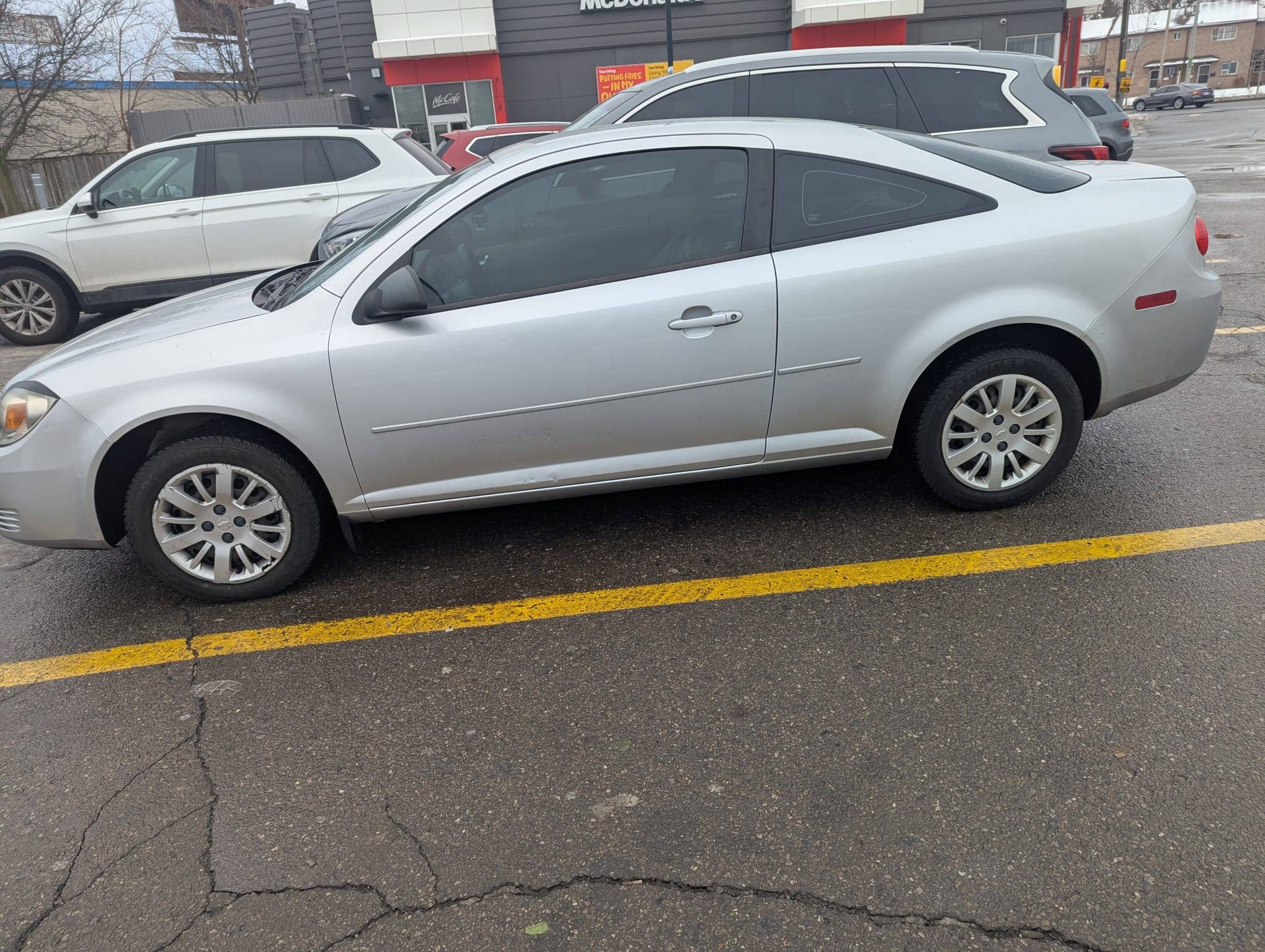 2010 Chevrolet cobalt (coupe) safety done 129k kms - photo 4
