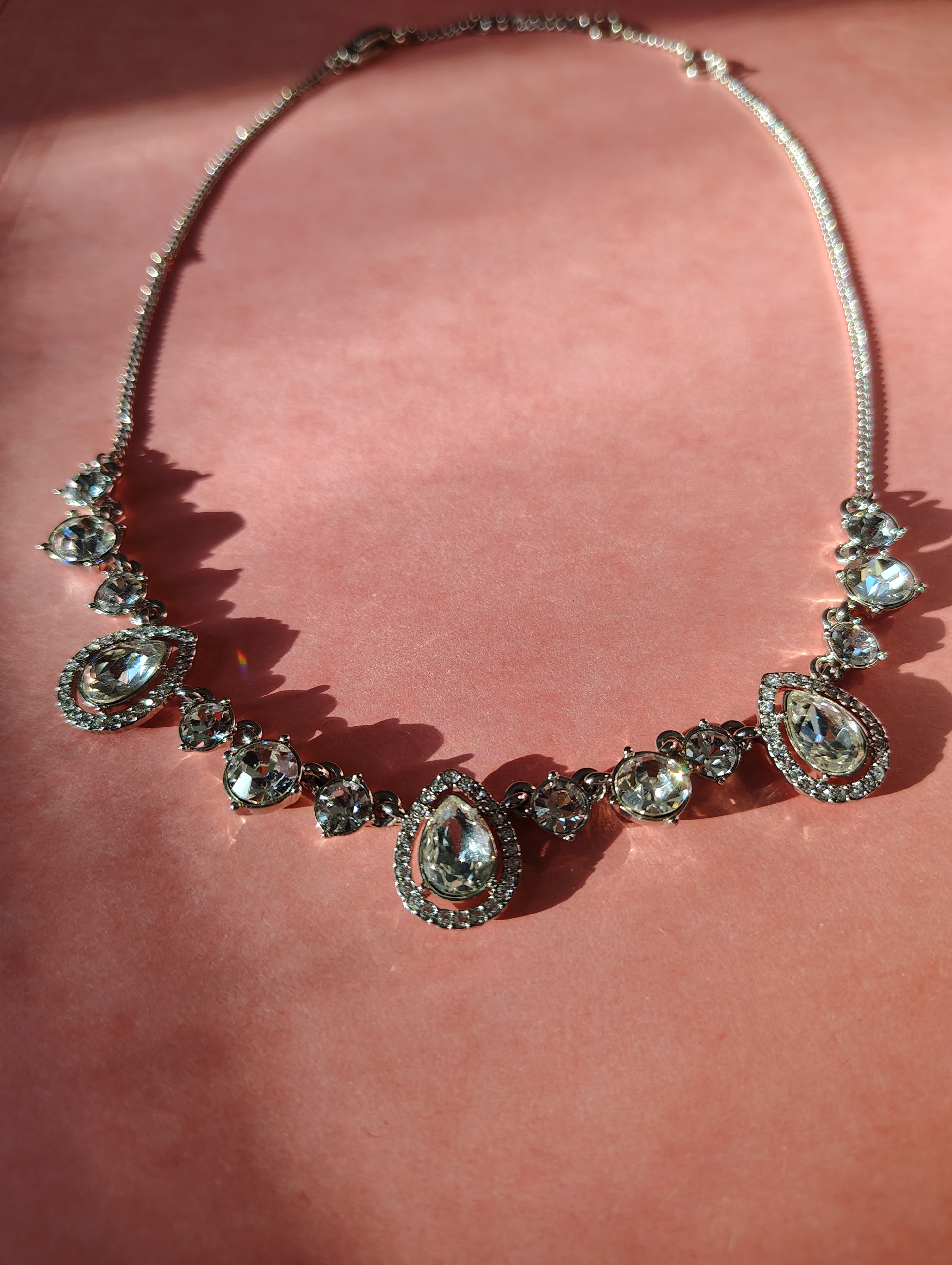 NEW NECKLACE- Givenchy (Macy's US price tag, Sale) - photo 2