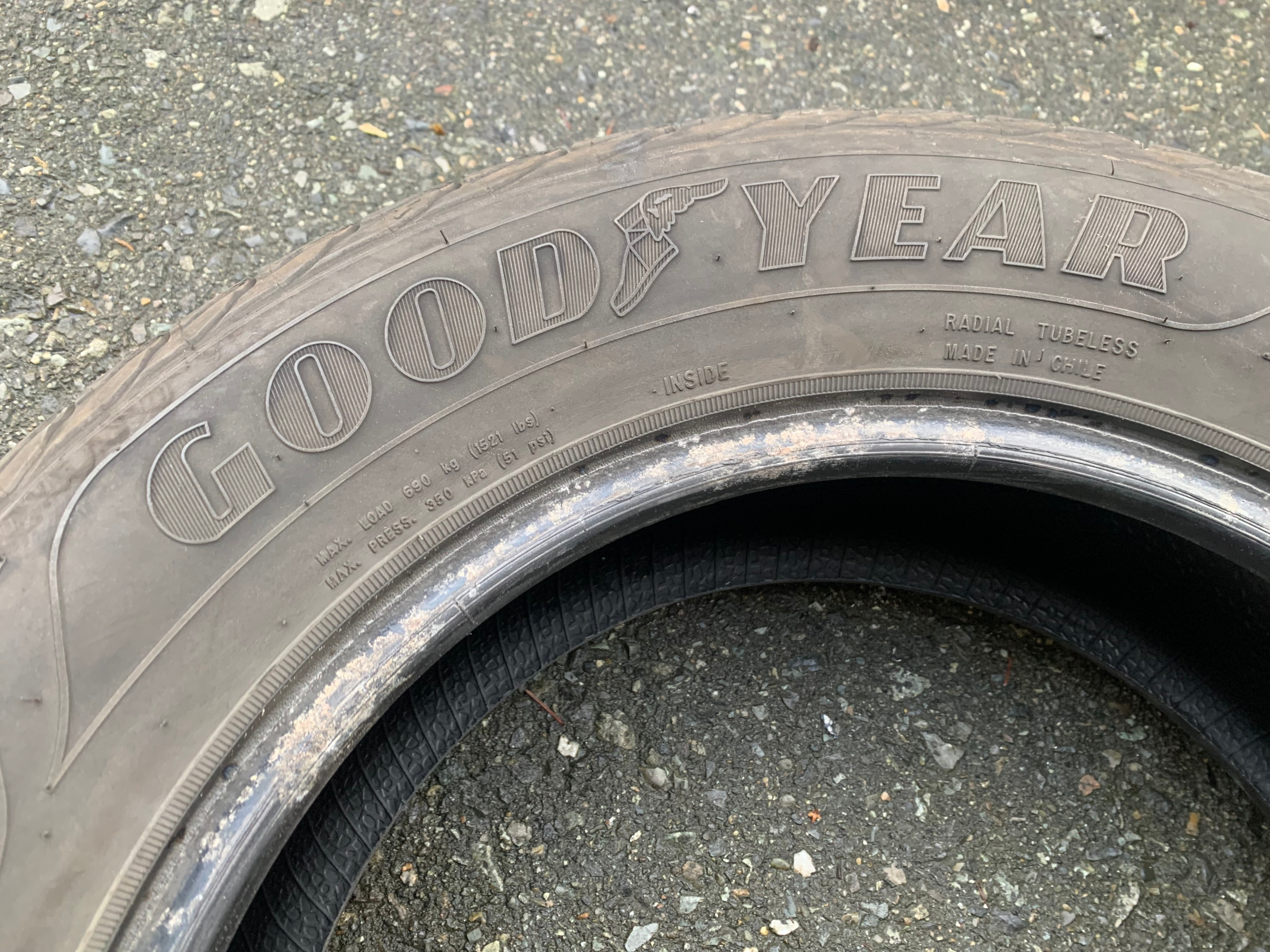 1 x single 205/65/16 95H M+S Goodyear Assurance weather ready - photo 5