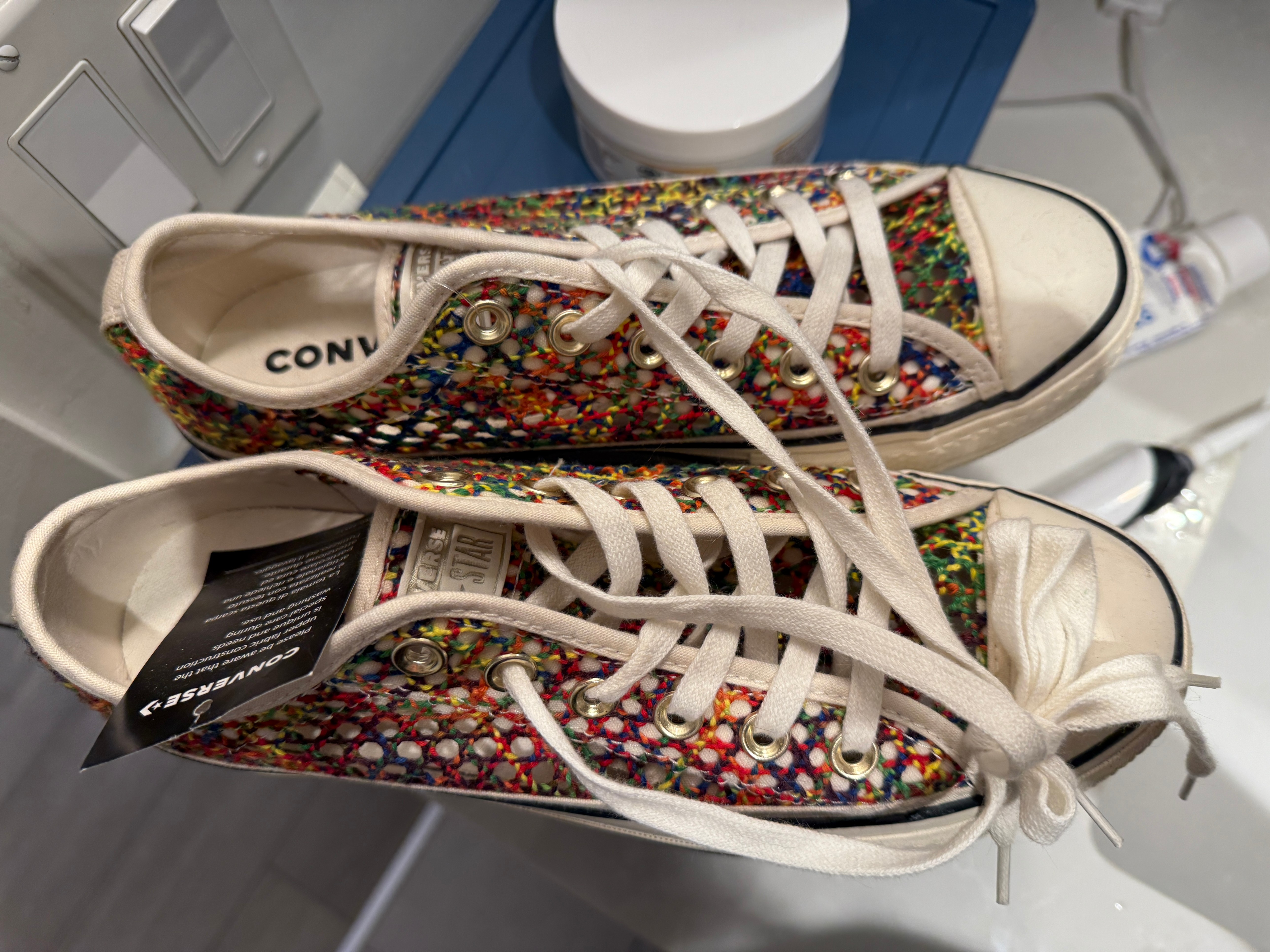 CONVERSE All star crochet shoes, size 8.5 - photo 2
