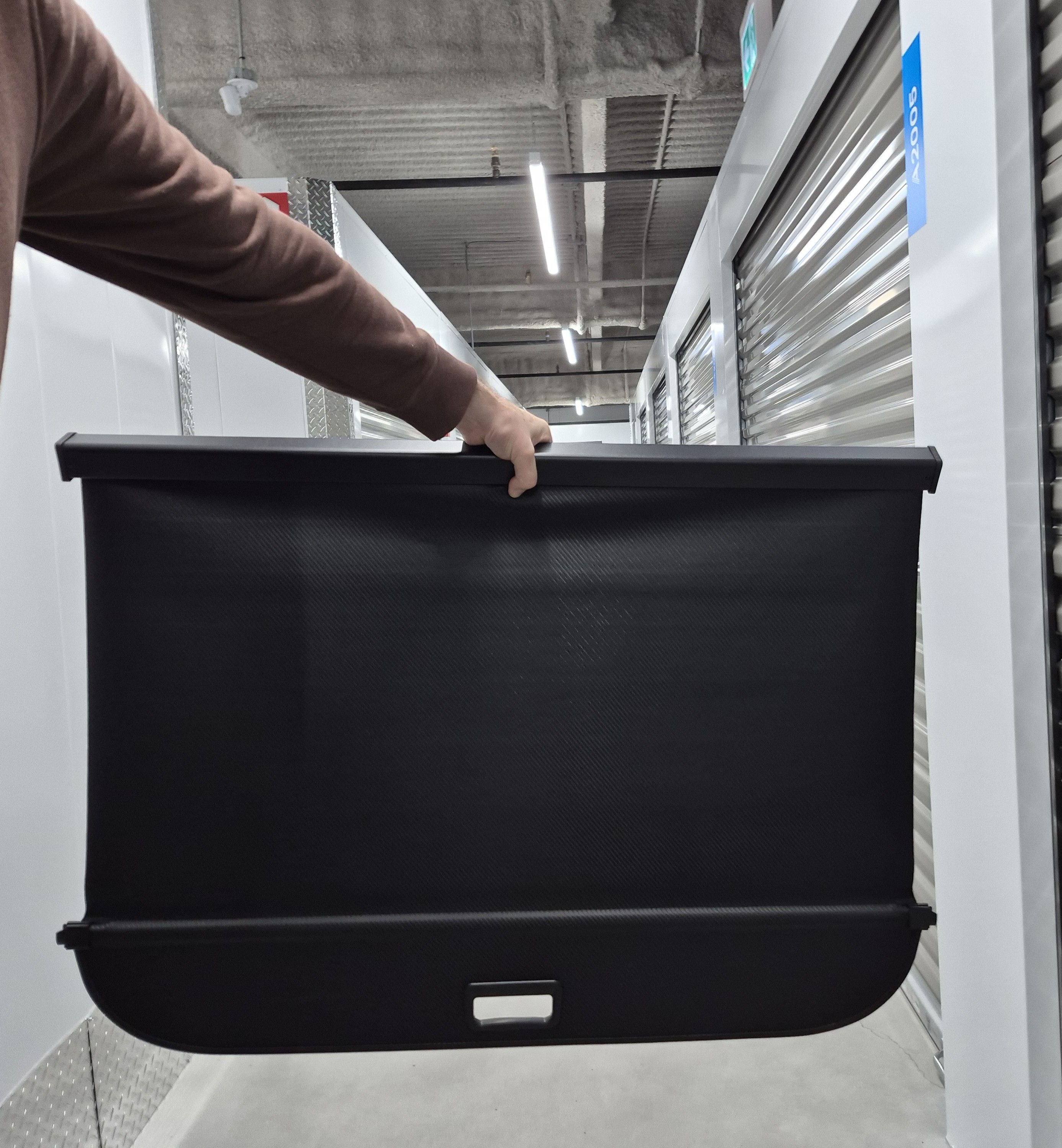Cargo shade for VW Taos 2022 - 2025