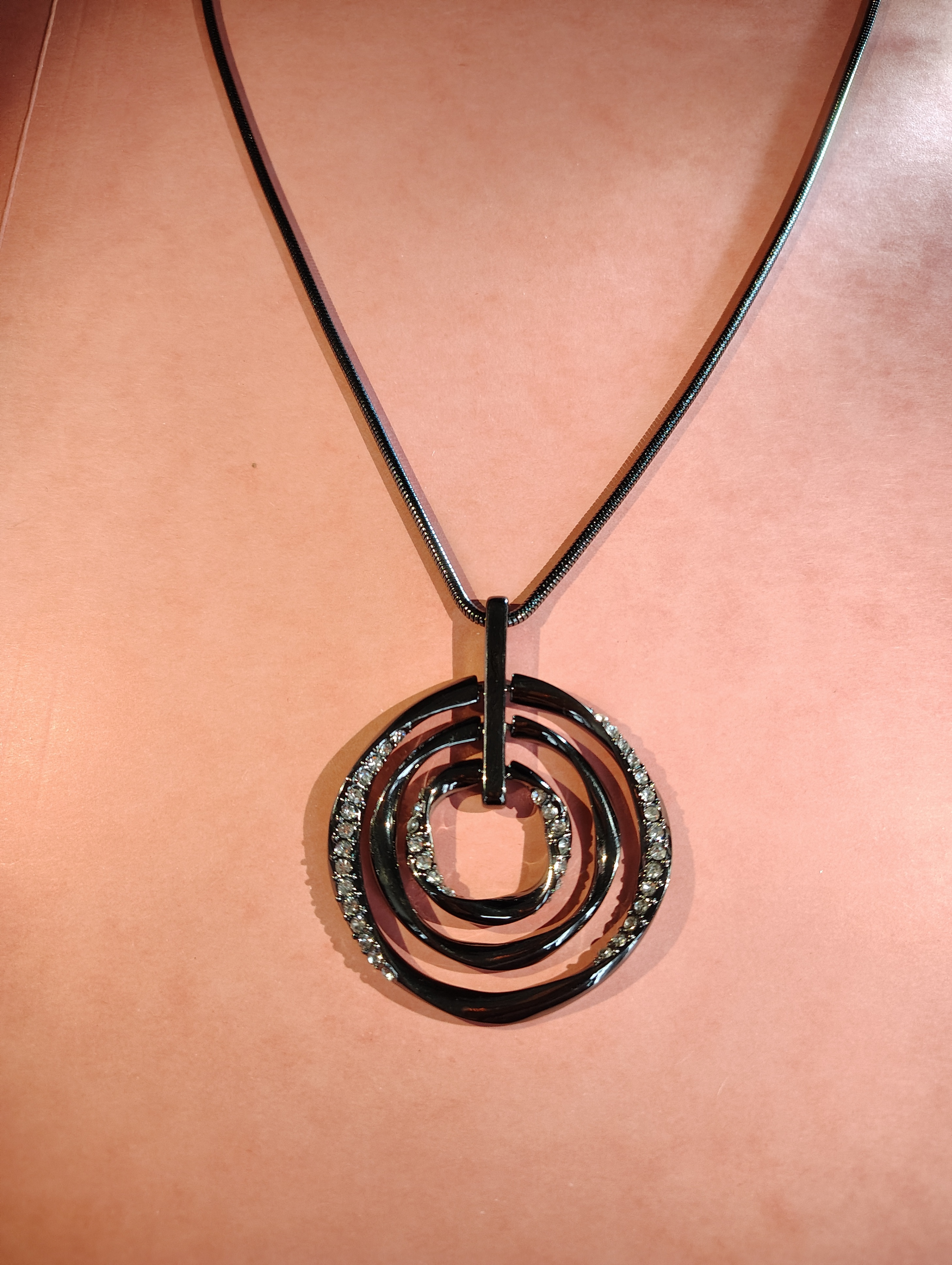 NEW NECKLACE- Alfani (Macy's US price tag, Sale)