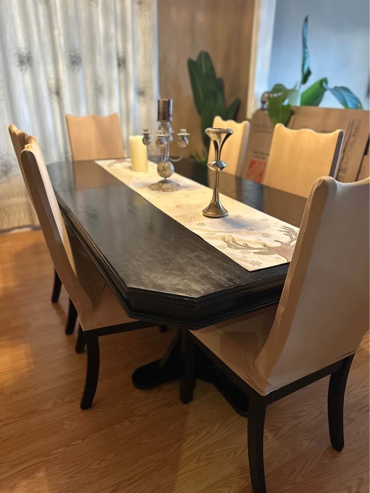 Solid wood dining table with 6 chairs (Expandable) - photo 2