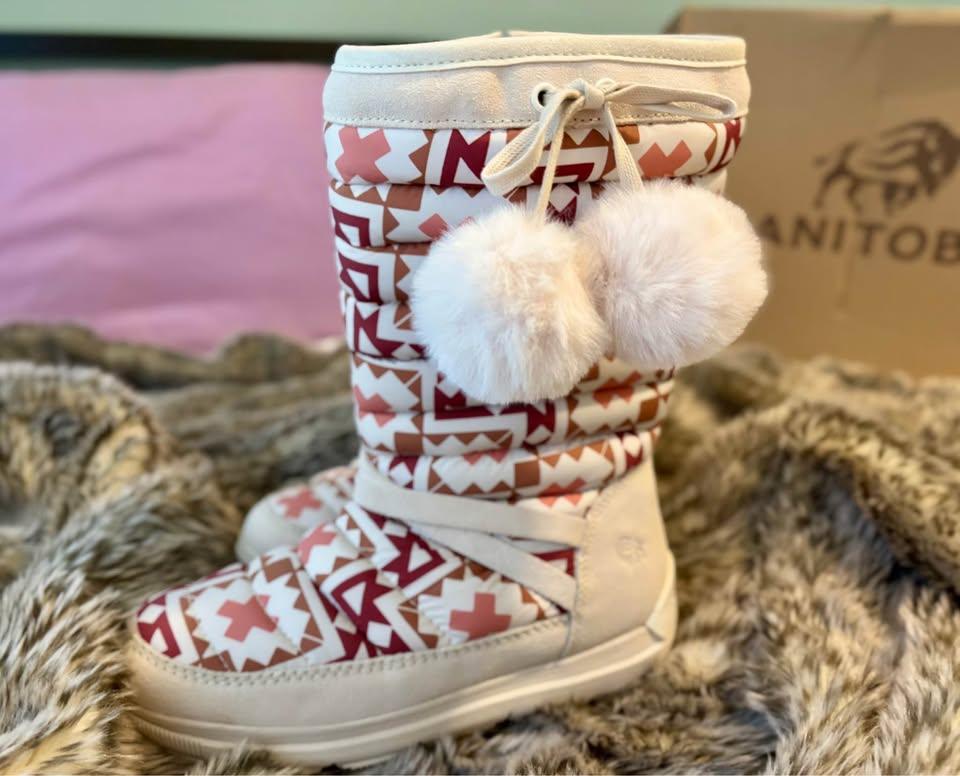 Manitobah: Woodland Waterproof Tall Boot - Limited Edition - NWT - photo 5