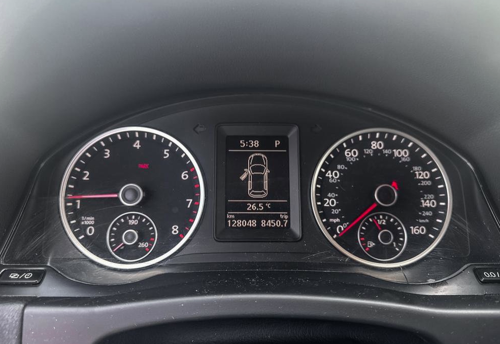 2015 Volkswagen Tiguan - photo 4