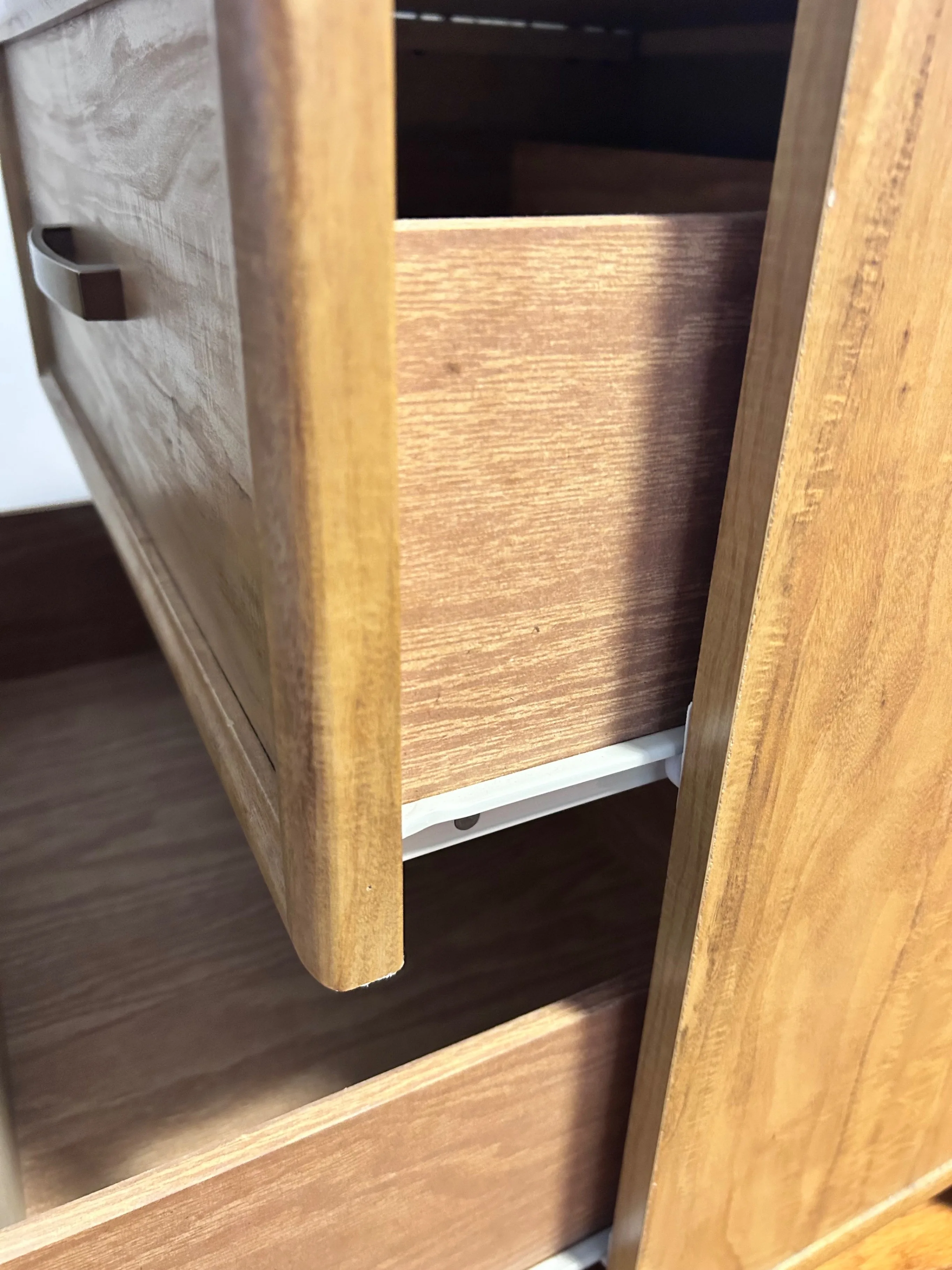 Modern Ash Wood Matching Night Stands image indicator(3)