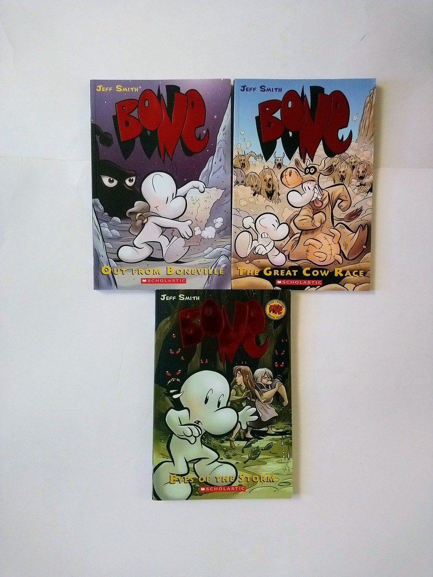 Bone / Jeff Smith books!