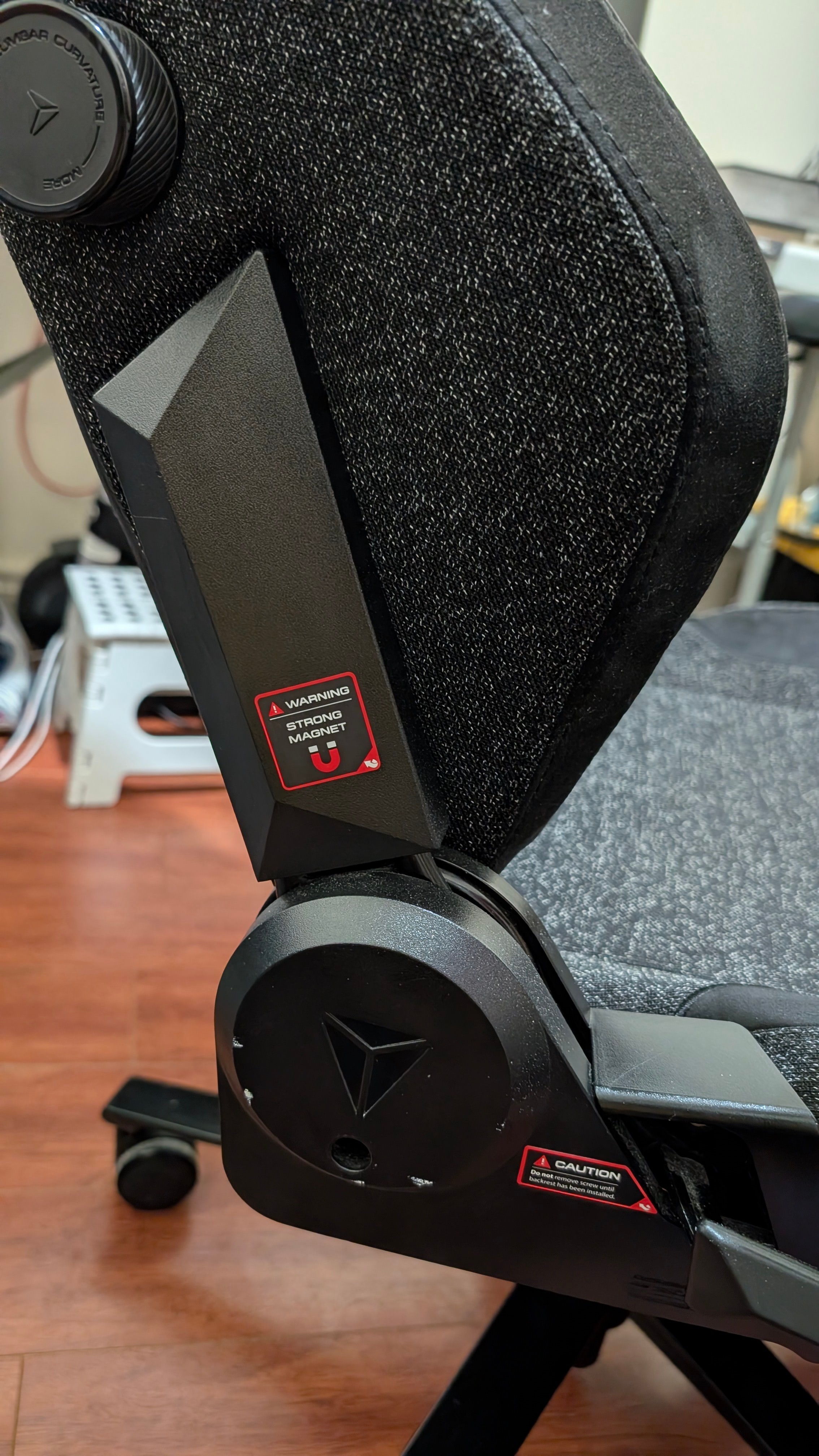 Secretlab TITAN Evo Gaming Chair – SoftWeave Fabric  – Grey - photo 4