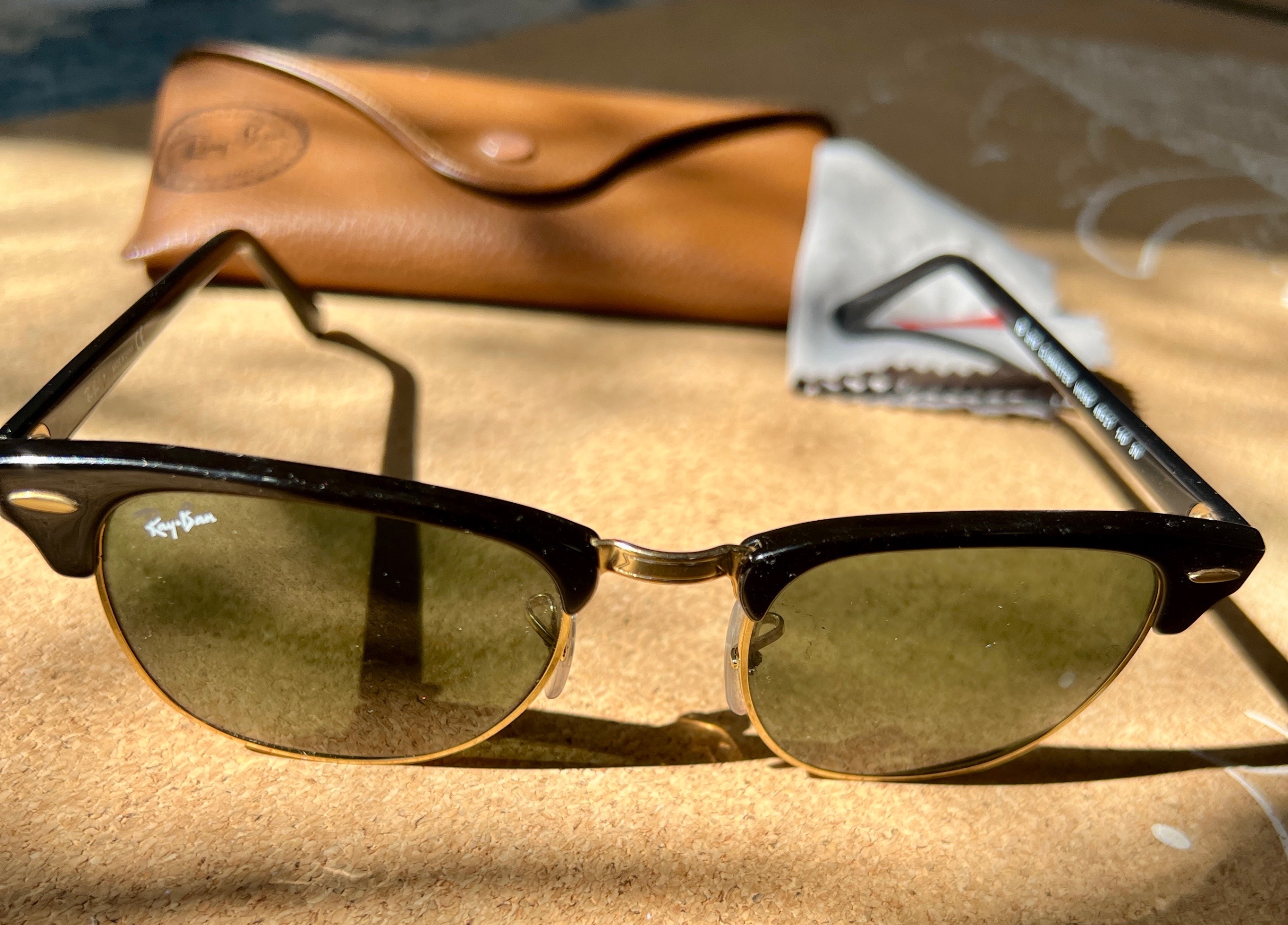 Vintage Ray-Ban Clubmaster Classic Sunglasses 😎 - photo 3