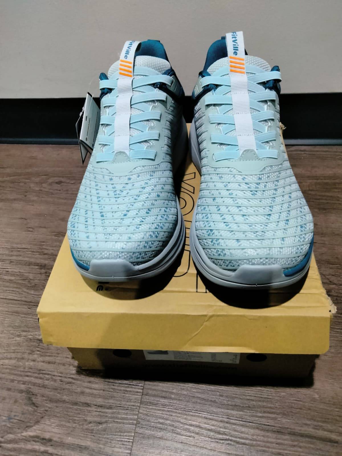 Man Walking Shoes w/ Box - photo 2