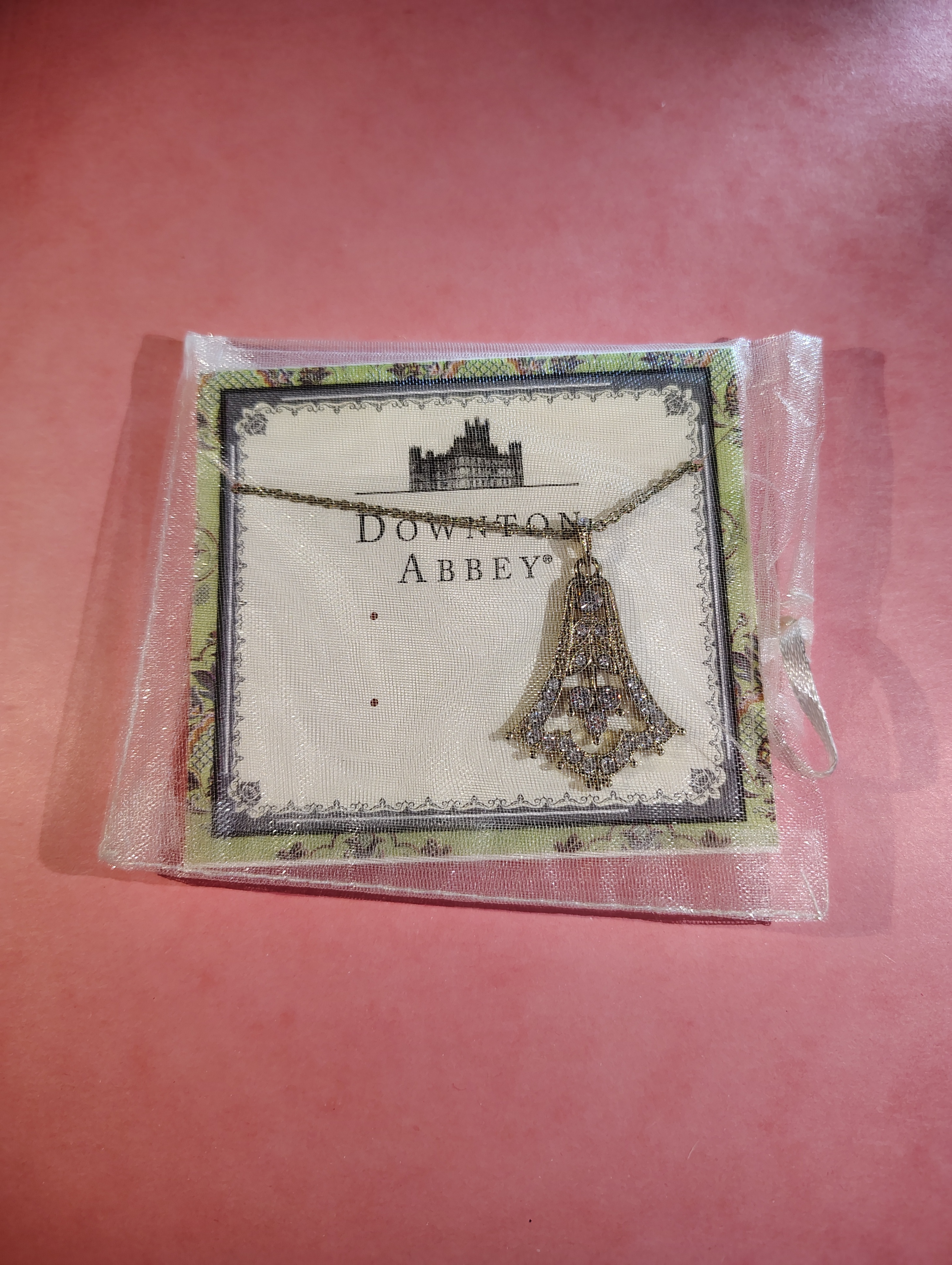 NEW NECKLACE-Downtown Abbey (Macy's US price tag, Sale)
