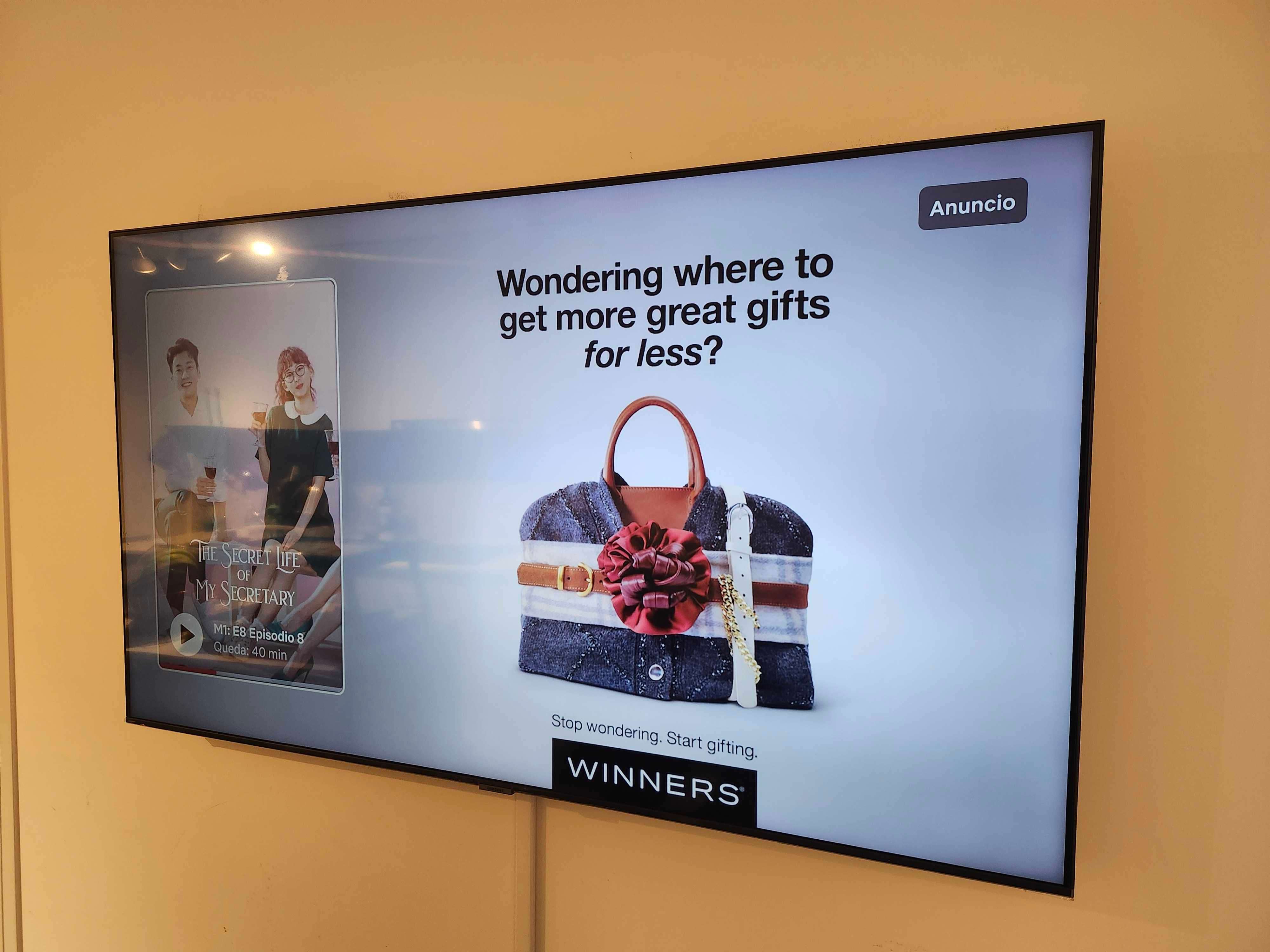 SAMSUNG 55-Inch UHD TV - photo 3