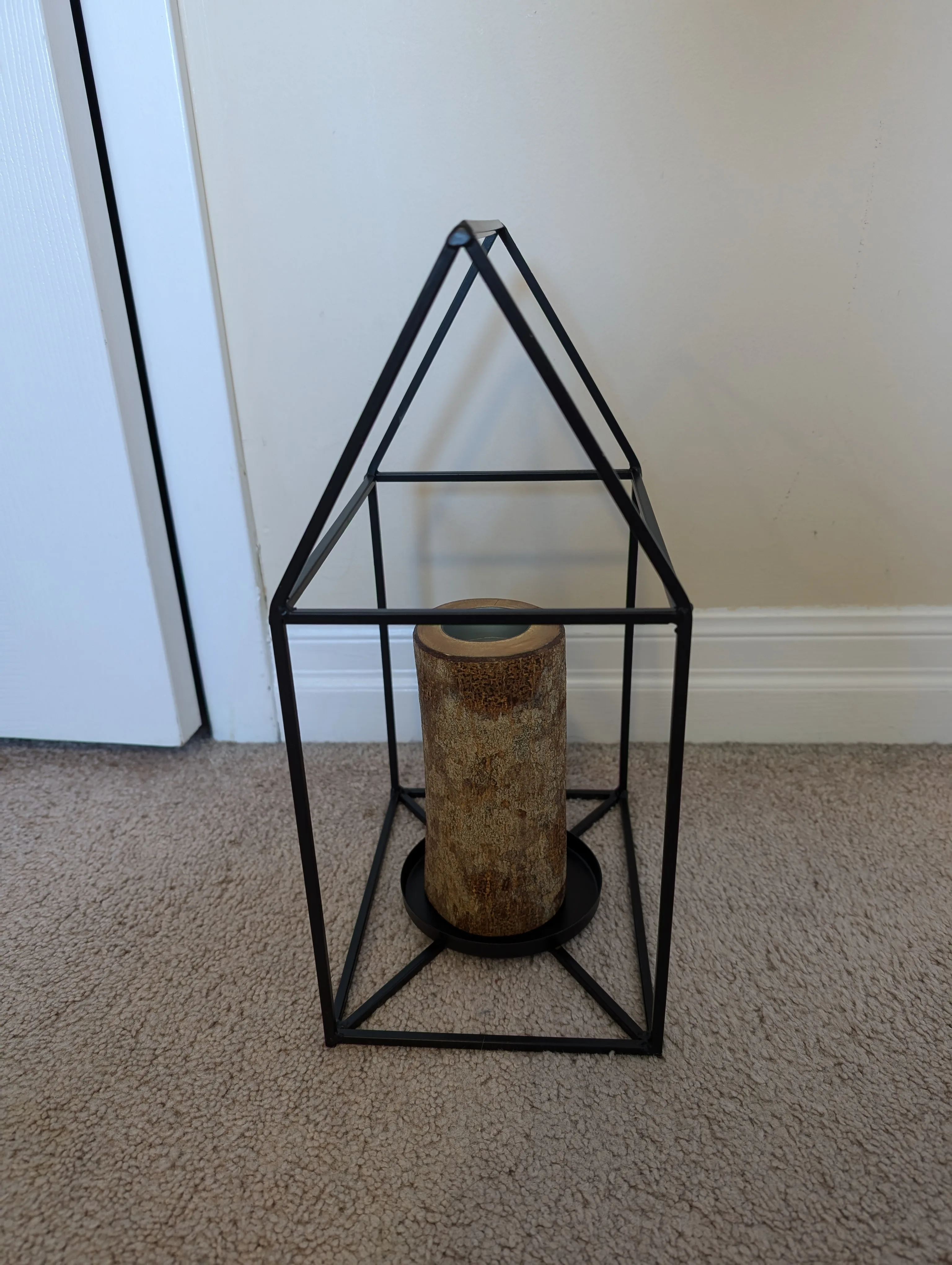 Black Metal Candle Holder image indicator(2)