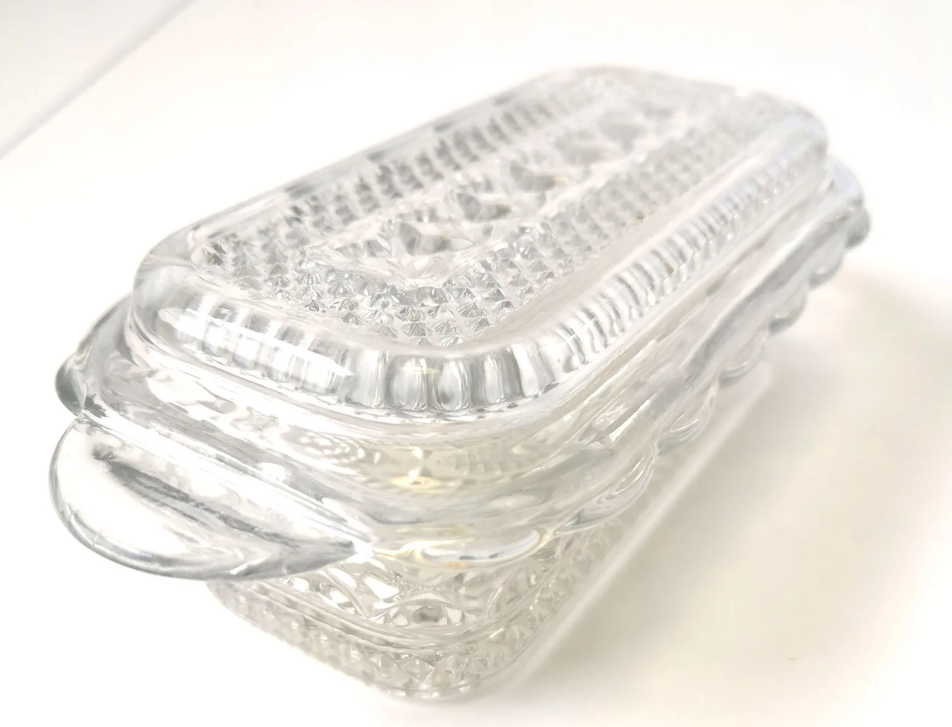 Anchor Hocking Wexford Glass Butter Dish Diamond Cut 70s USA image indicator(7)