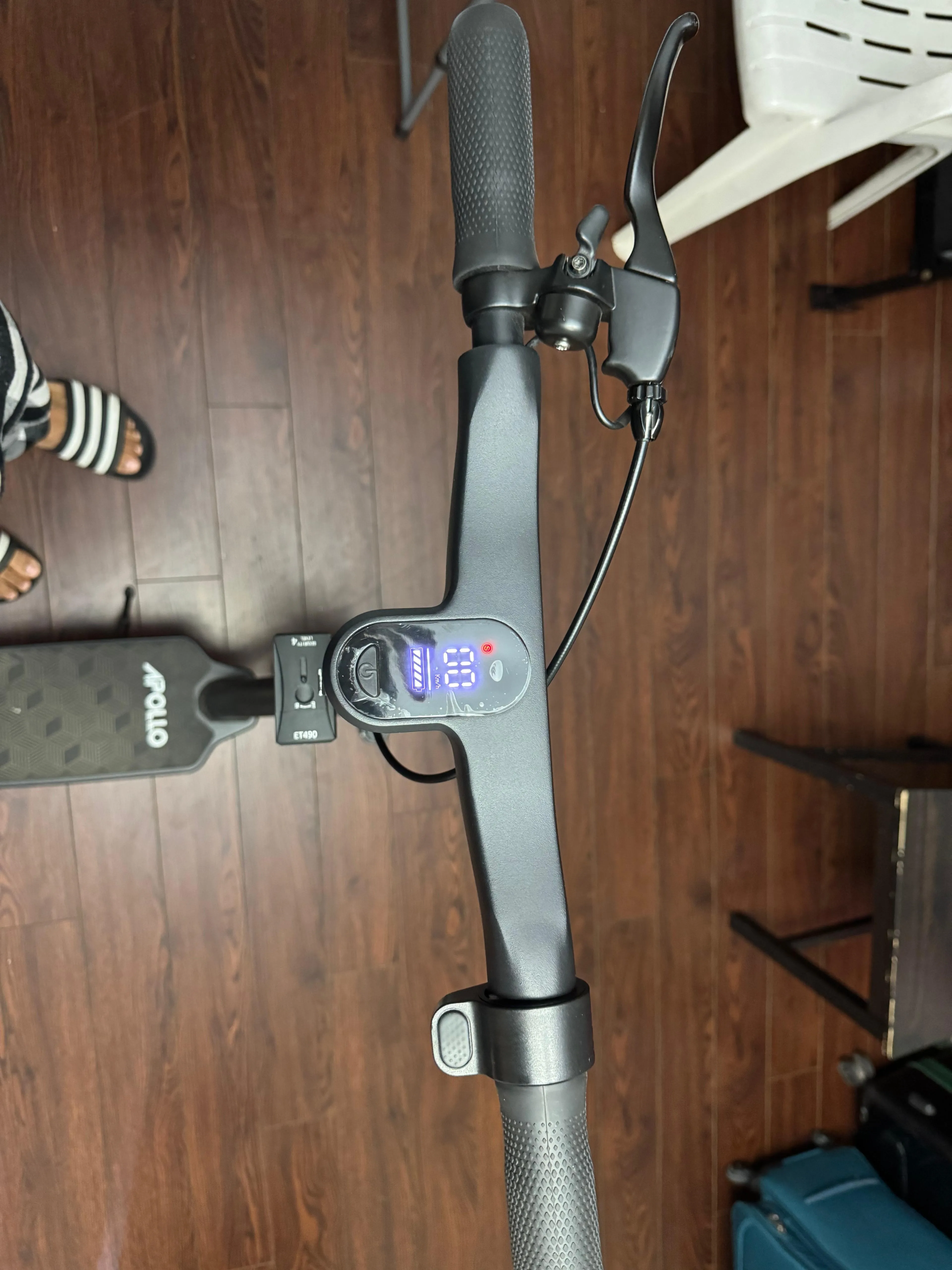 Apollo Air Pro | Good condition with Apollo Lock & Phone Mount image indicator(3)