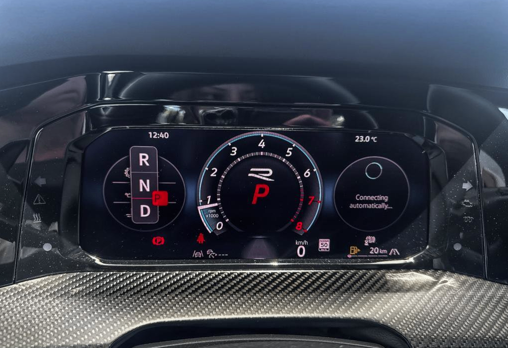 2025 Volkswagen Golf-R - photo 5