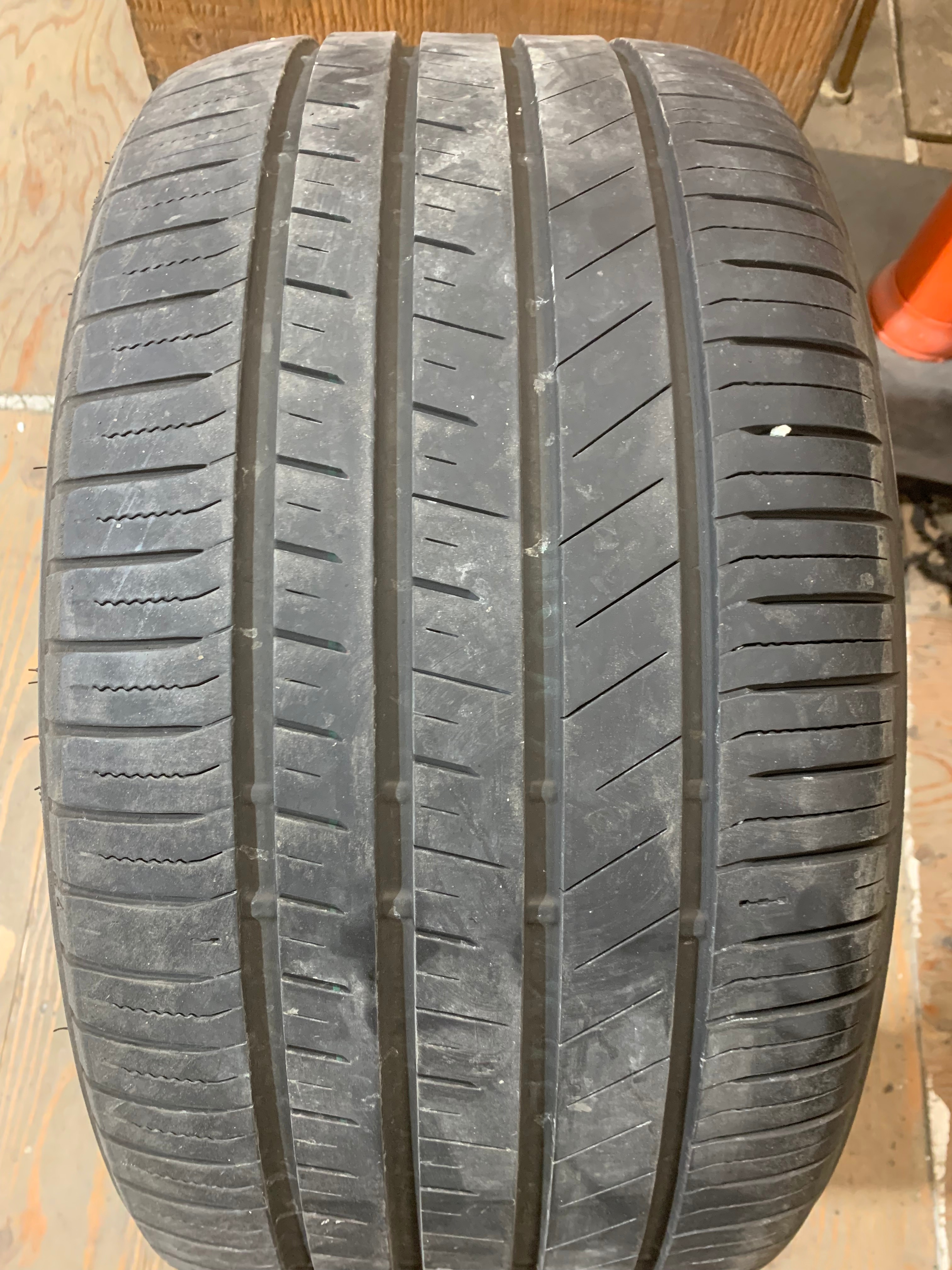 1 X single 265/35/19 98Y M+S Toyo Proxes Sport A/S wit 65% tread
