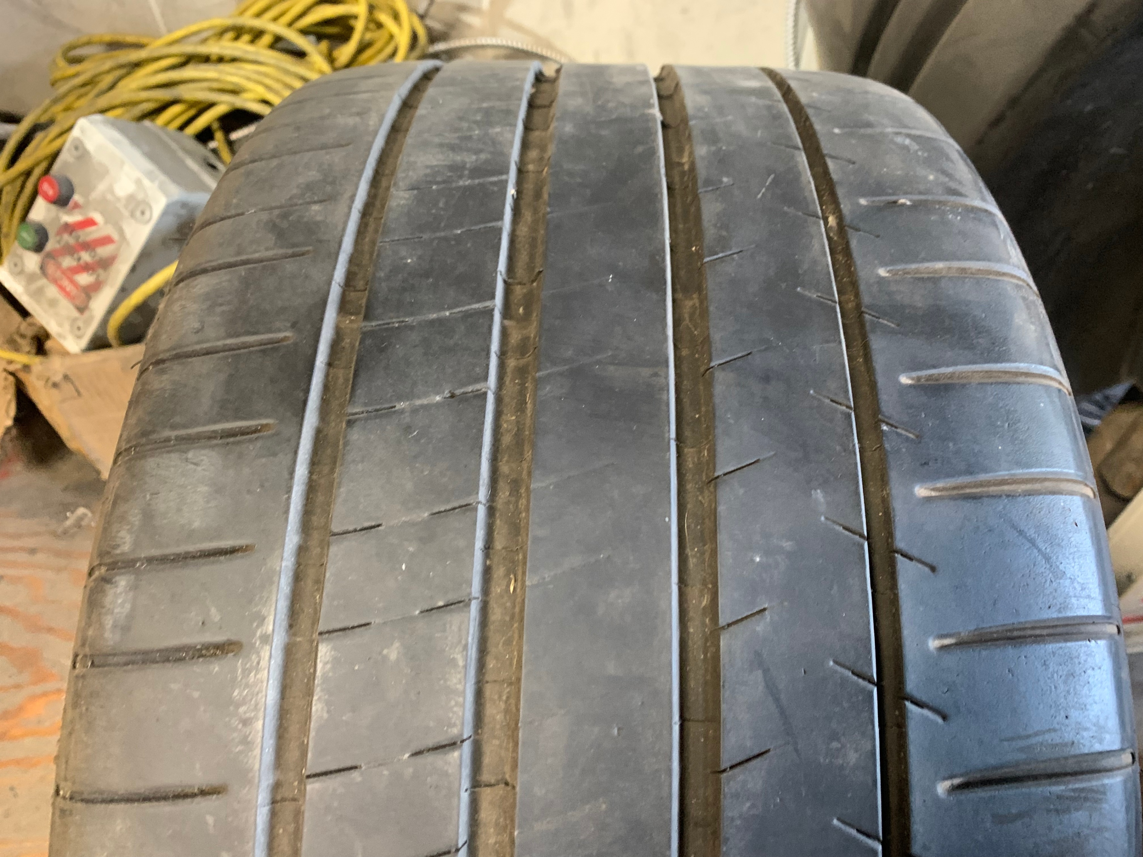 1 X single 285/30/20 99Y Michelin Pilot Super Sport with 90% - photo 3