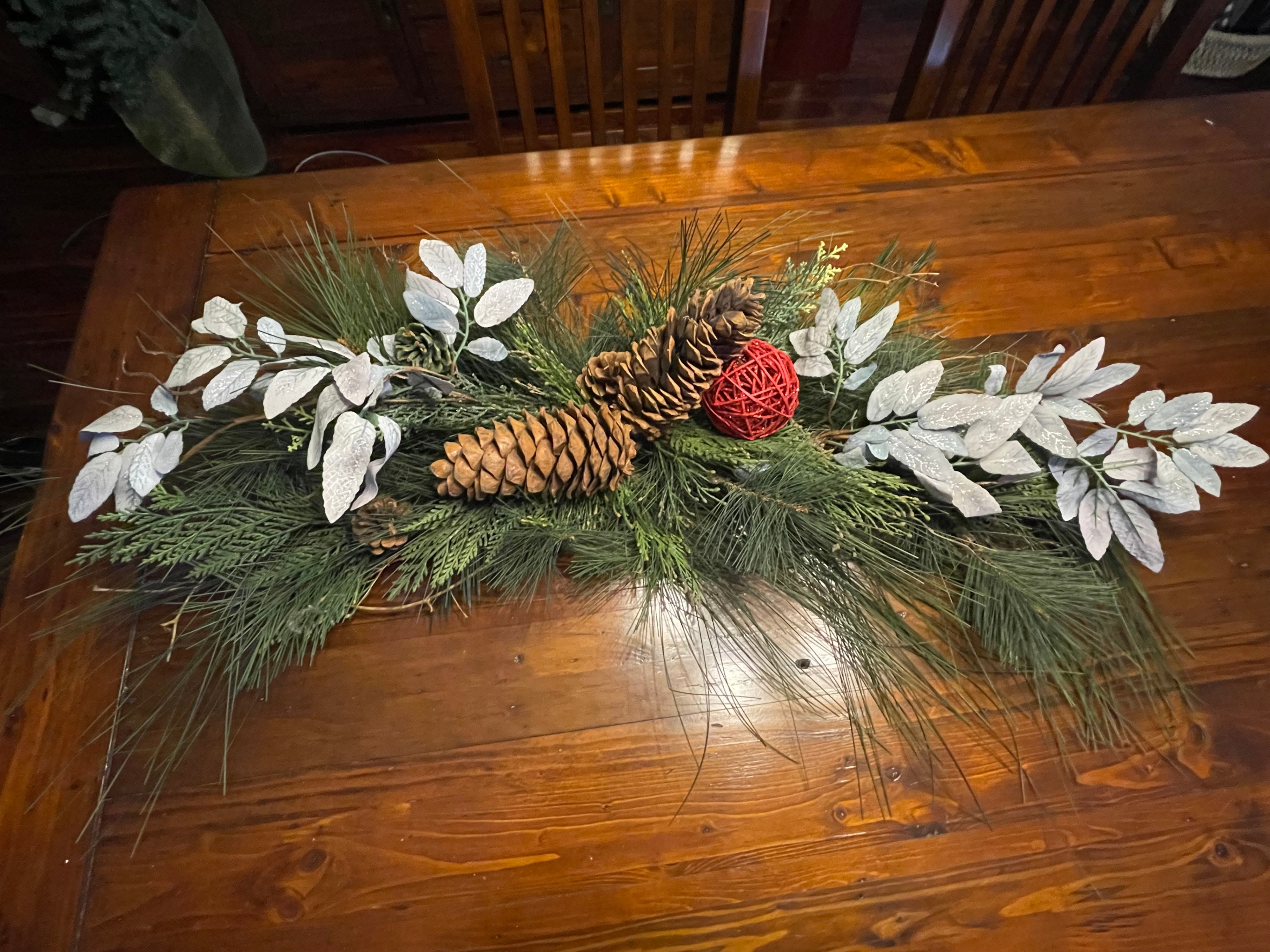 Christmas/Winter Table or Window Dressings
