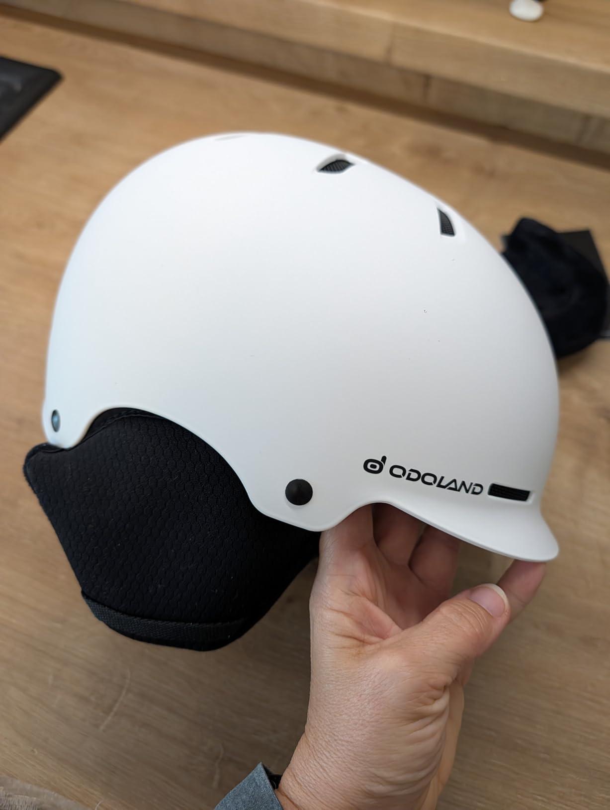 Ski helmet for small heads or kids