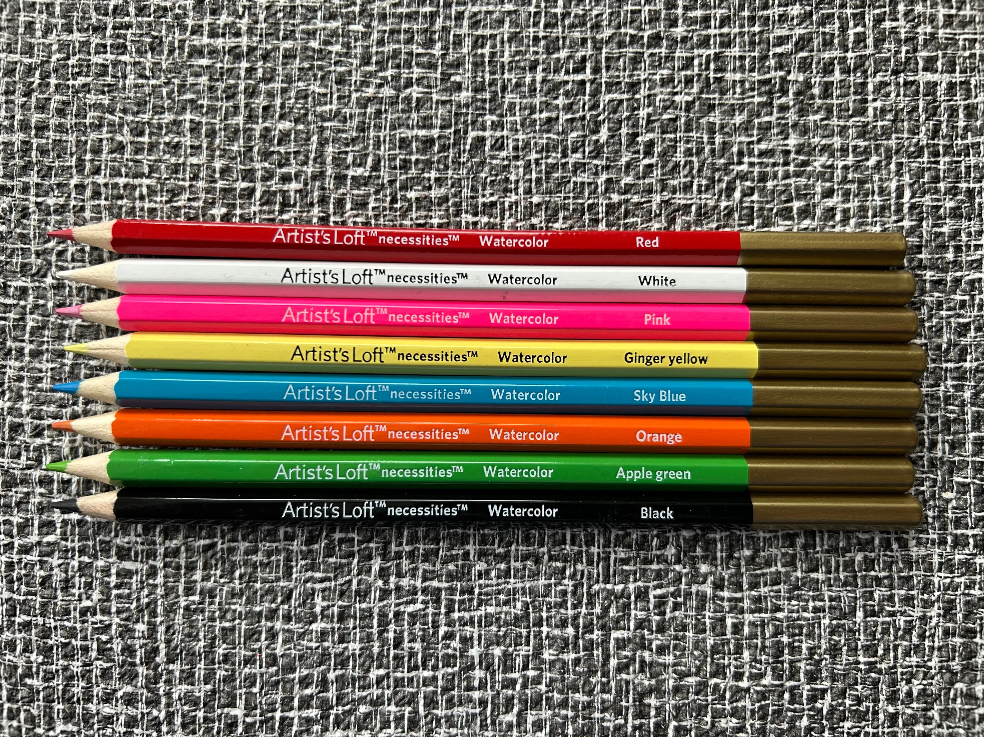 Assorted Art Supplies (Pencils & Brushes) image indicator(7)