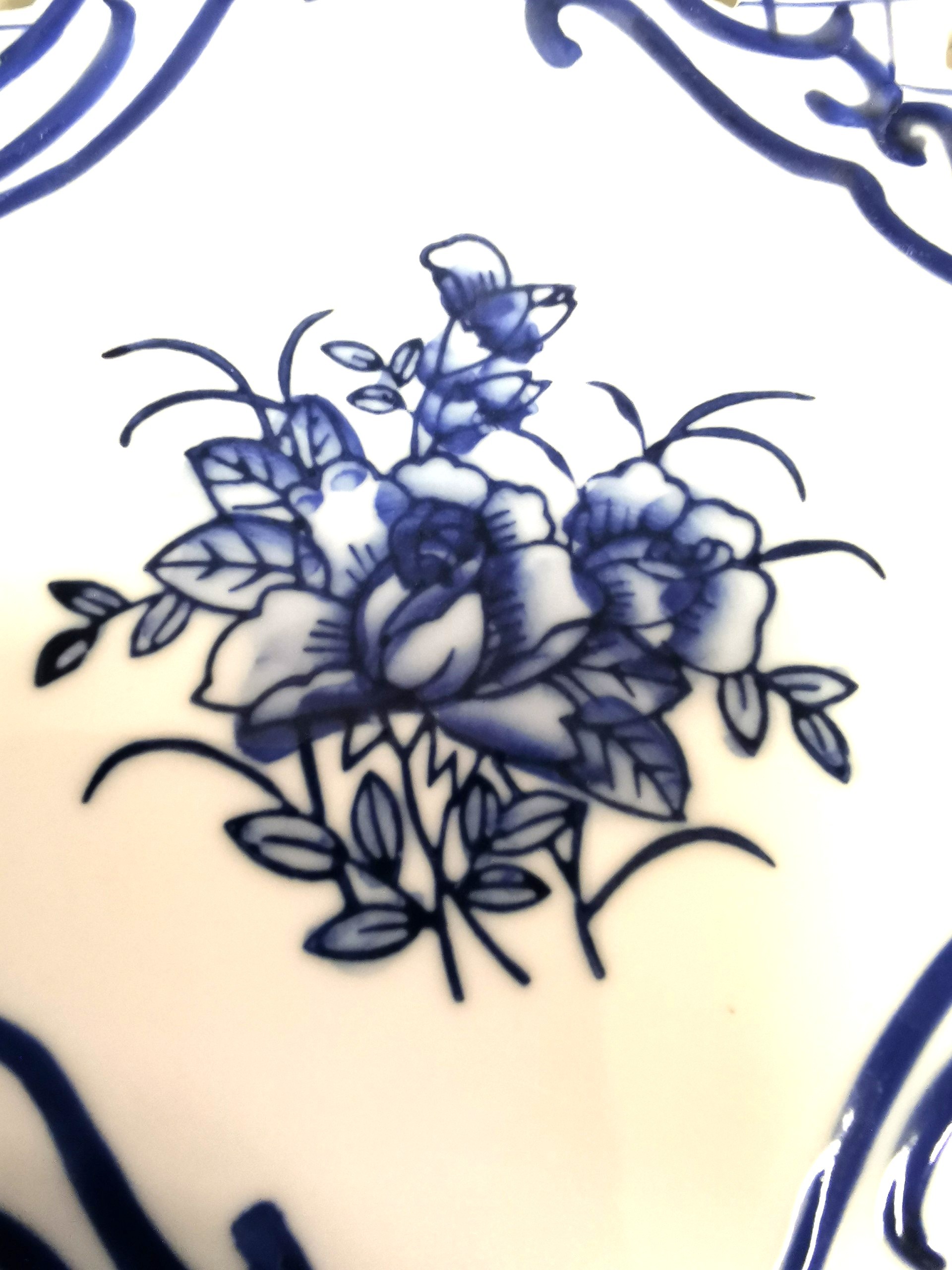 Vintage circa 1950s West German Reticulated Plate 8" Blue Rose - photo 3