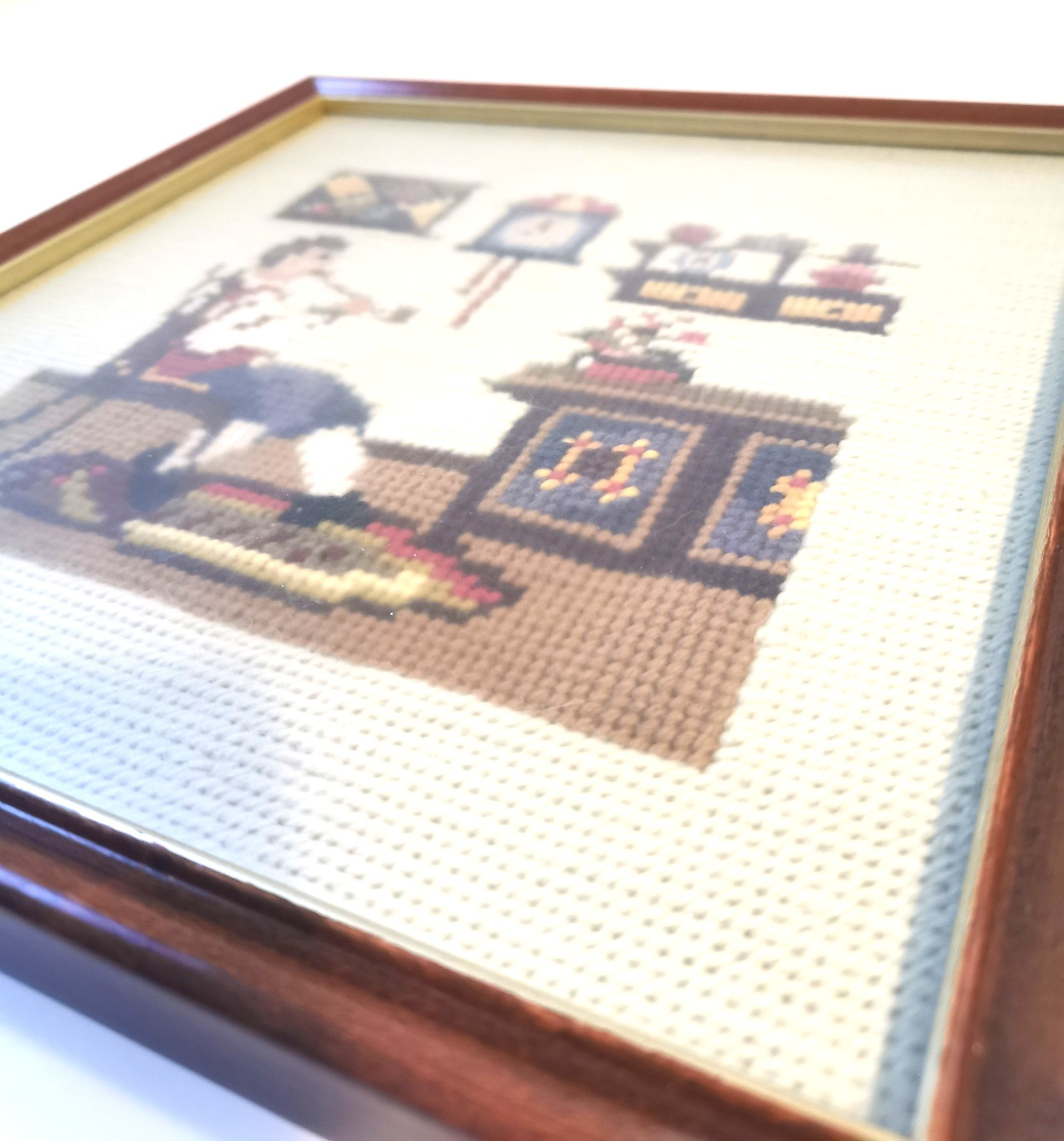 1960s Framed Needlepoint - Colonial Man & Woman Spinning Wheel - photo 5
