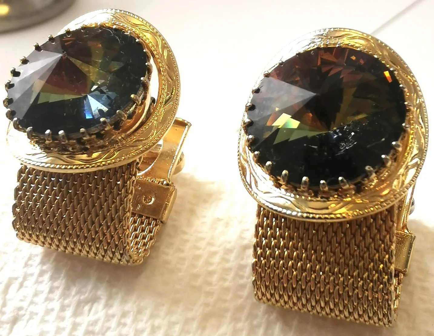 Cuff Links by Park Avenue in Original Box from the 1960s image indicator(4)