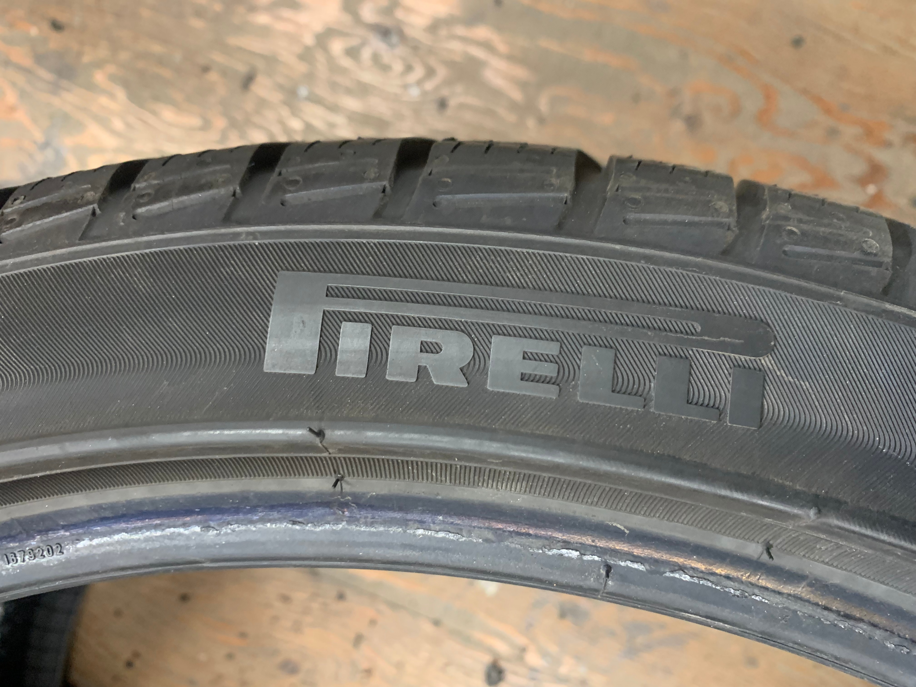 PAIR of 295/30/20 M+S 101W Pirelli Sottozero 3 Winter with 50% - photo 5