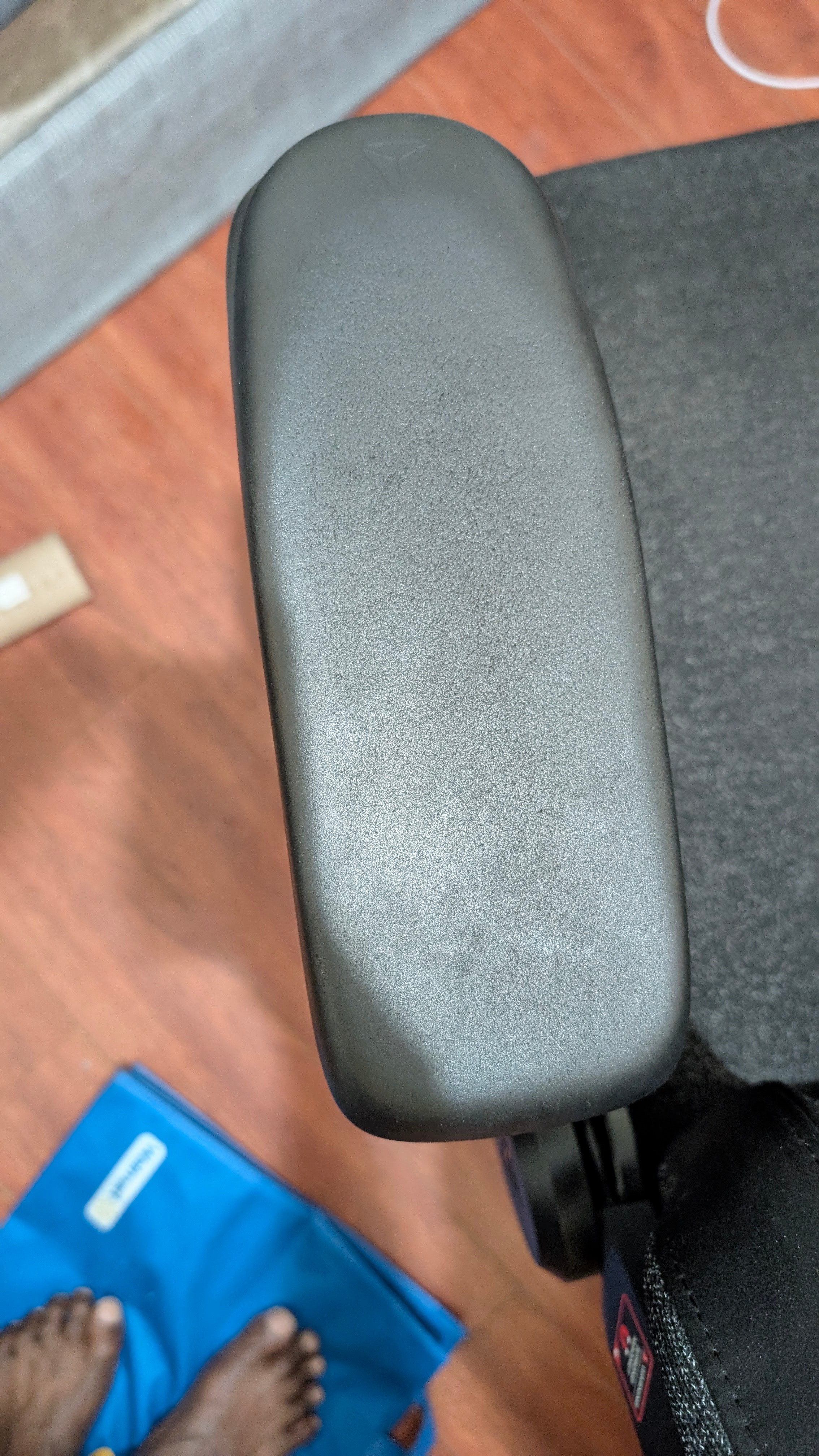 Secretlab TITAN Evo Gaming Chair – SoftWeave Fabric  – Grey - photo 2