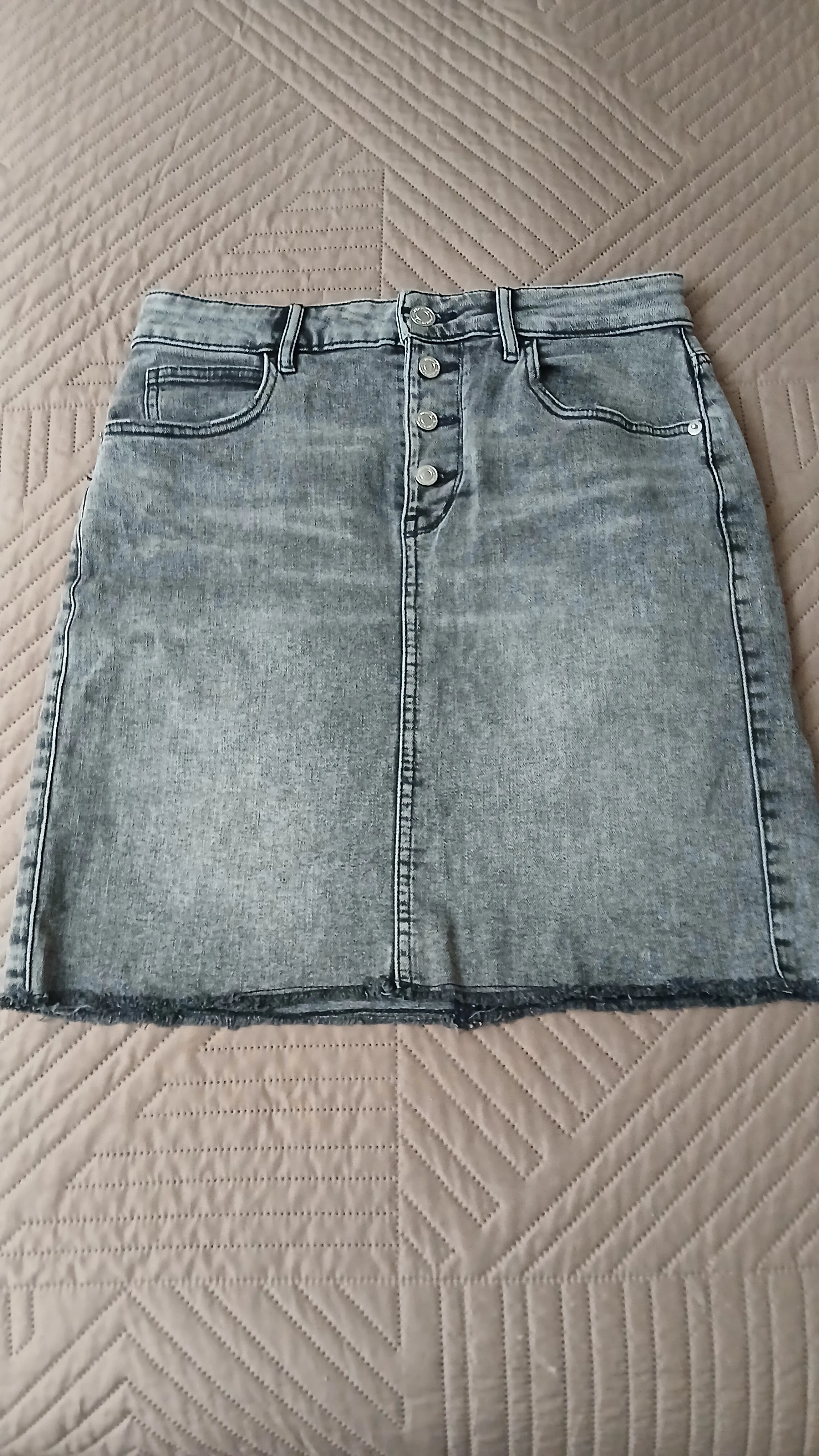 Dynamite Gray Denim Button-Front Skirt,