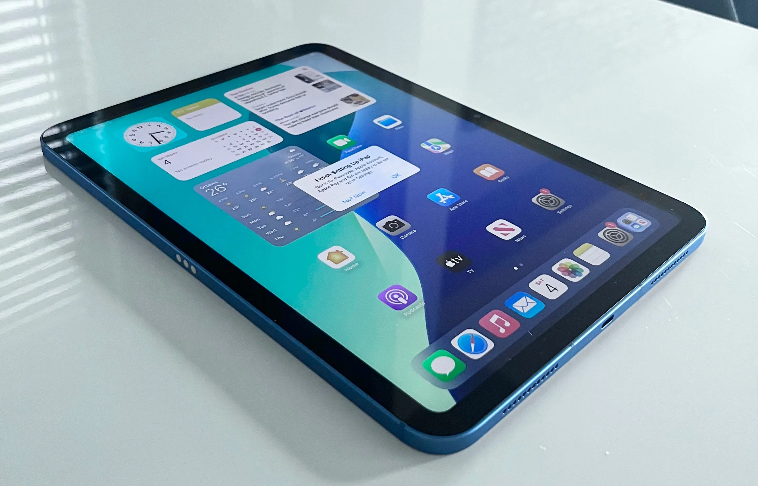 MINT BLUE 2024 APPLE IPAD 10TH GEN 64GB + CELLULAR