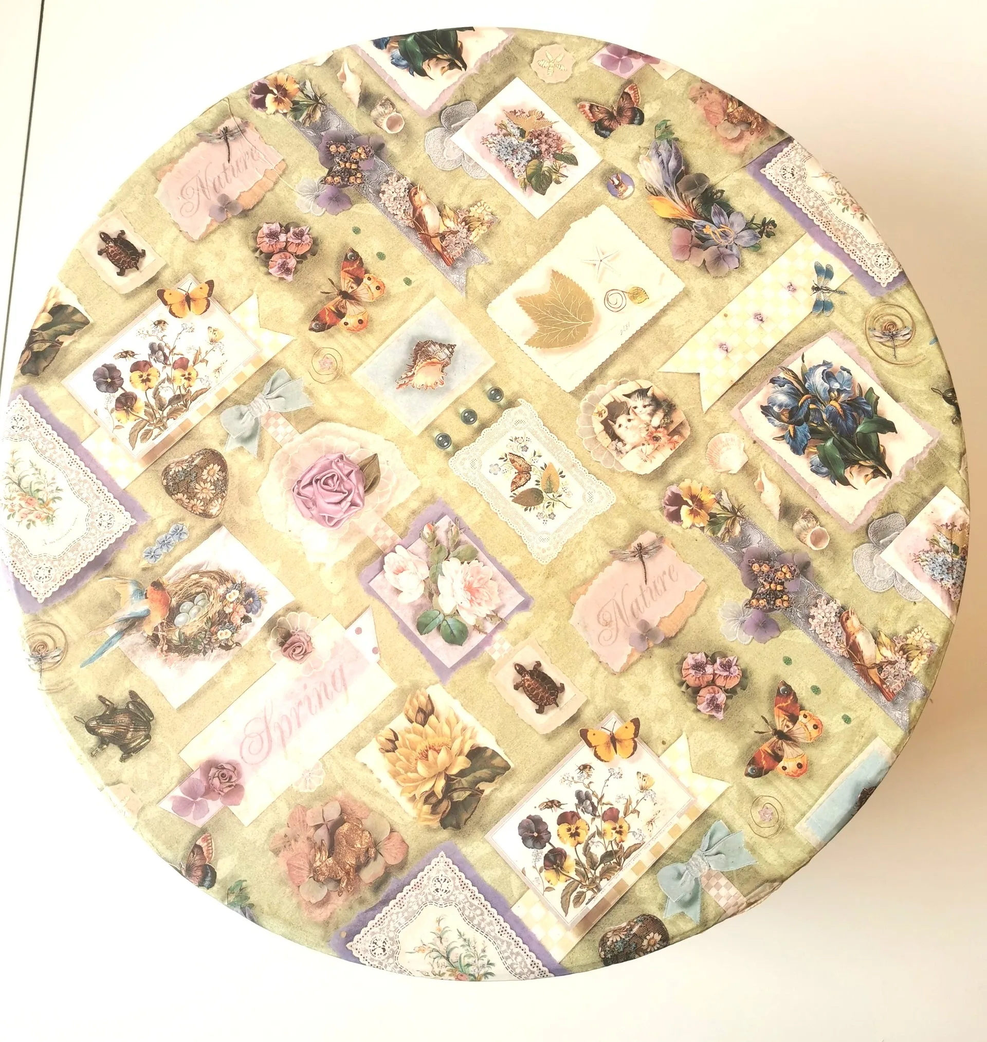 Max Size! Vtg Shabby Chic Hat Box Cardboard w Rope Handle 15.25" image indicator(2)