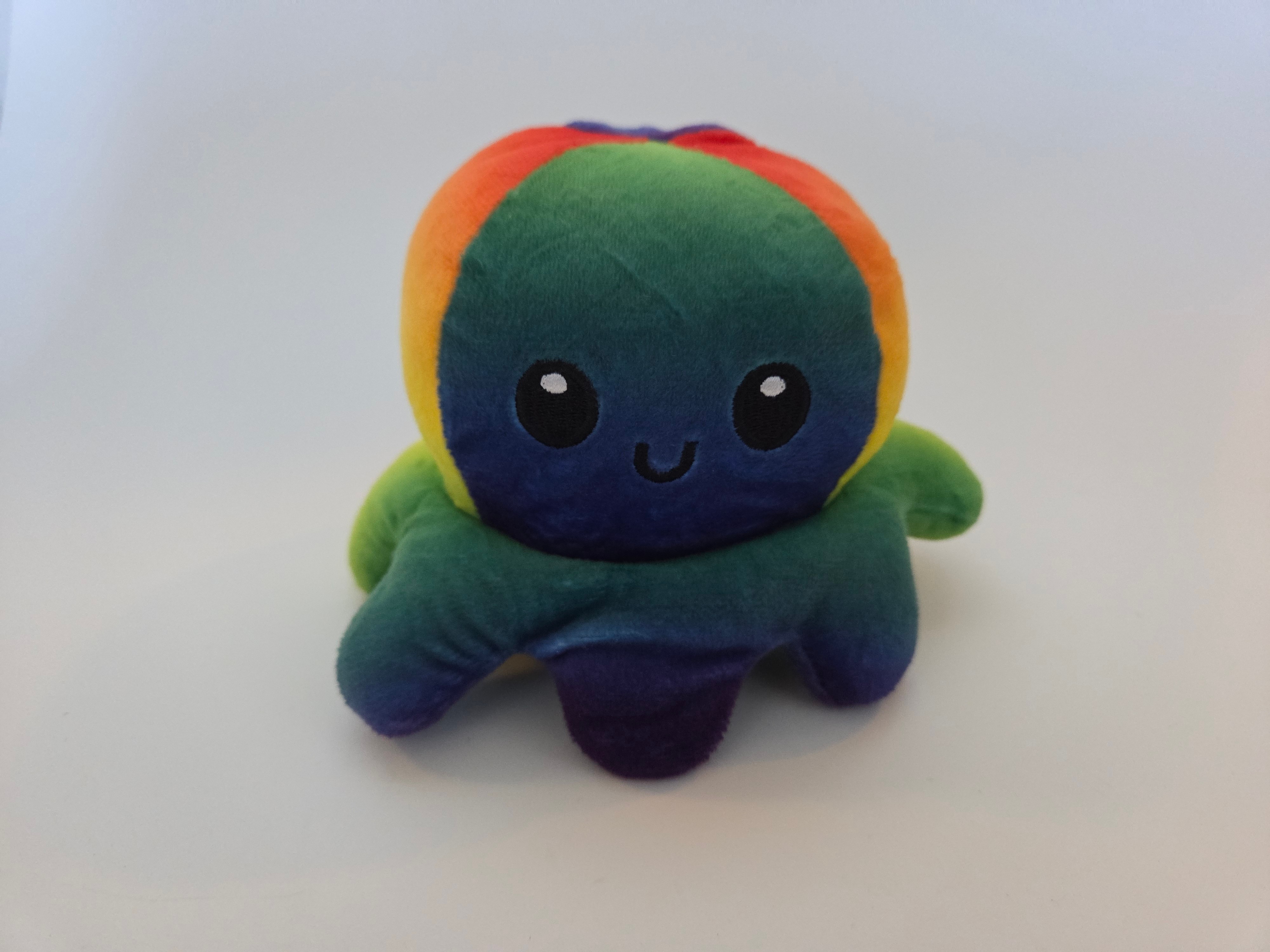 Reversible Rainbow Octopus Plush – New, 14 cm