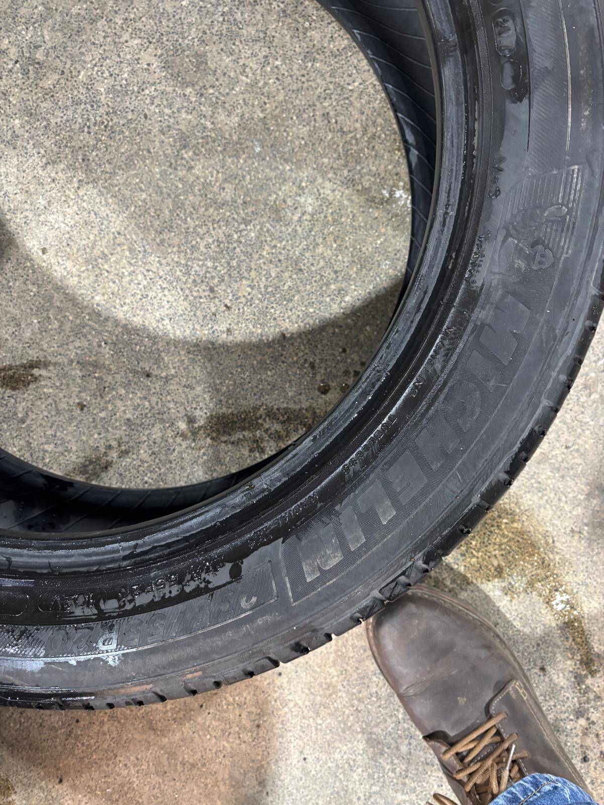 4 used 235/55/R20 Michelin A/S–Murano/Pathfinder/QX60/SRX/RX/ - photo 5