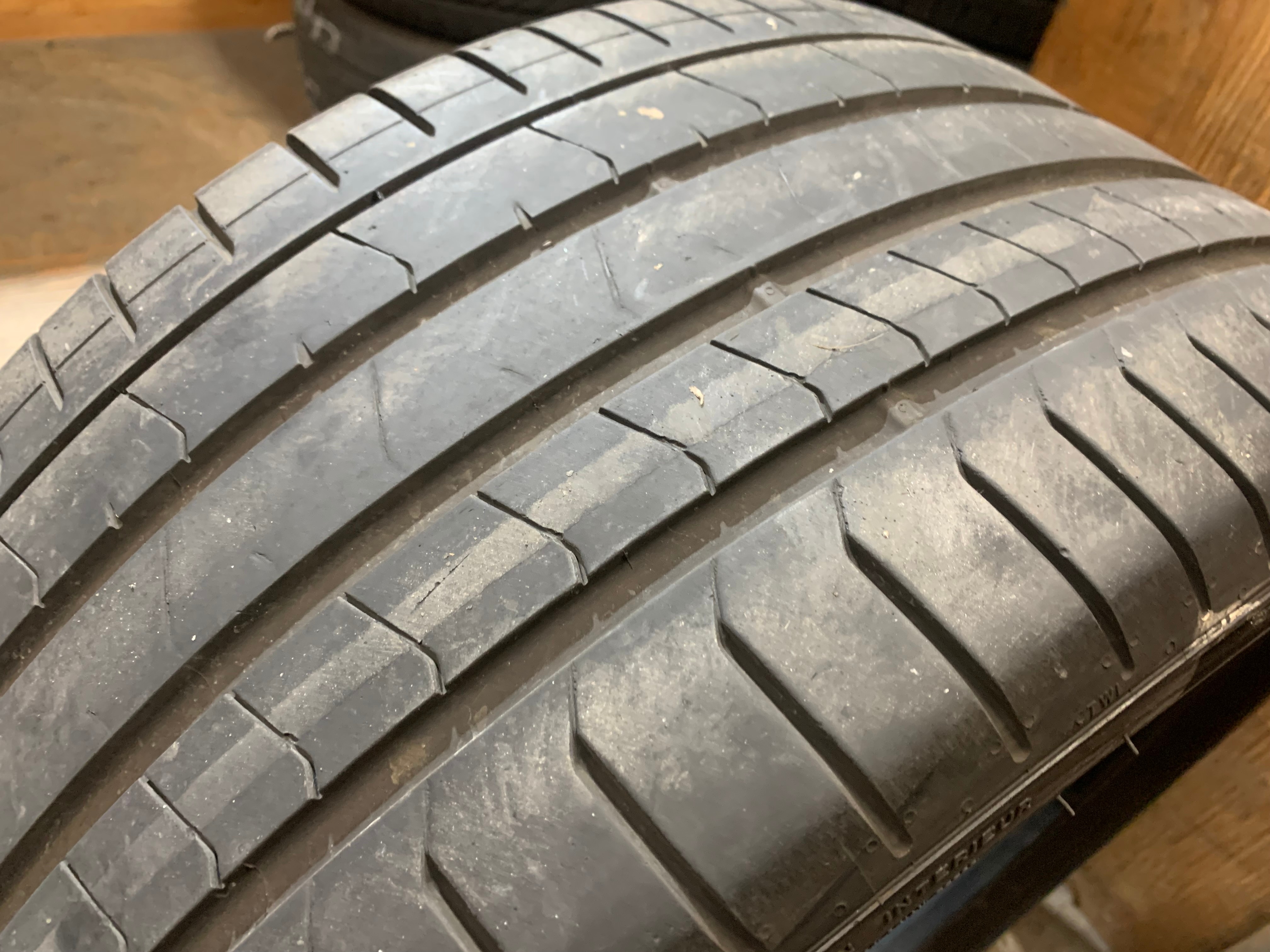 1 x single 275/30/20 97Y Pirelli Pzero PZ4 RFT MOE * with 70% - photo 4