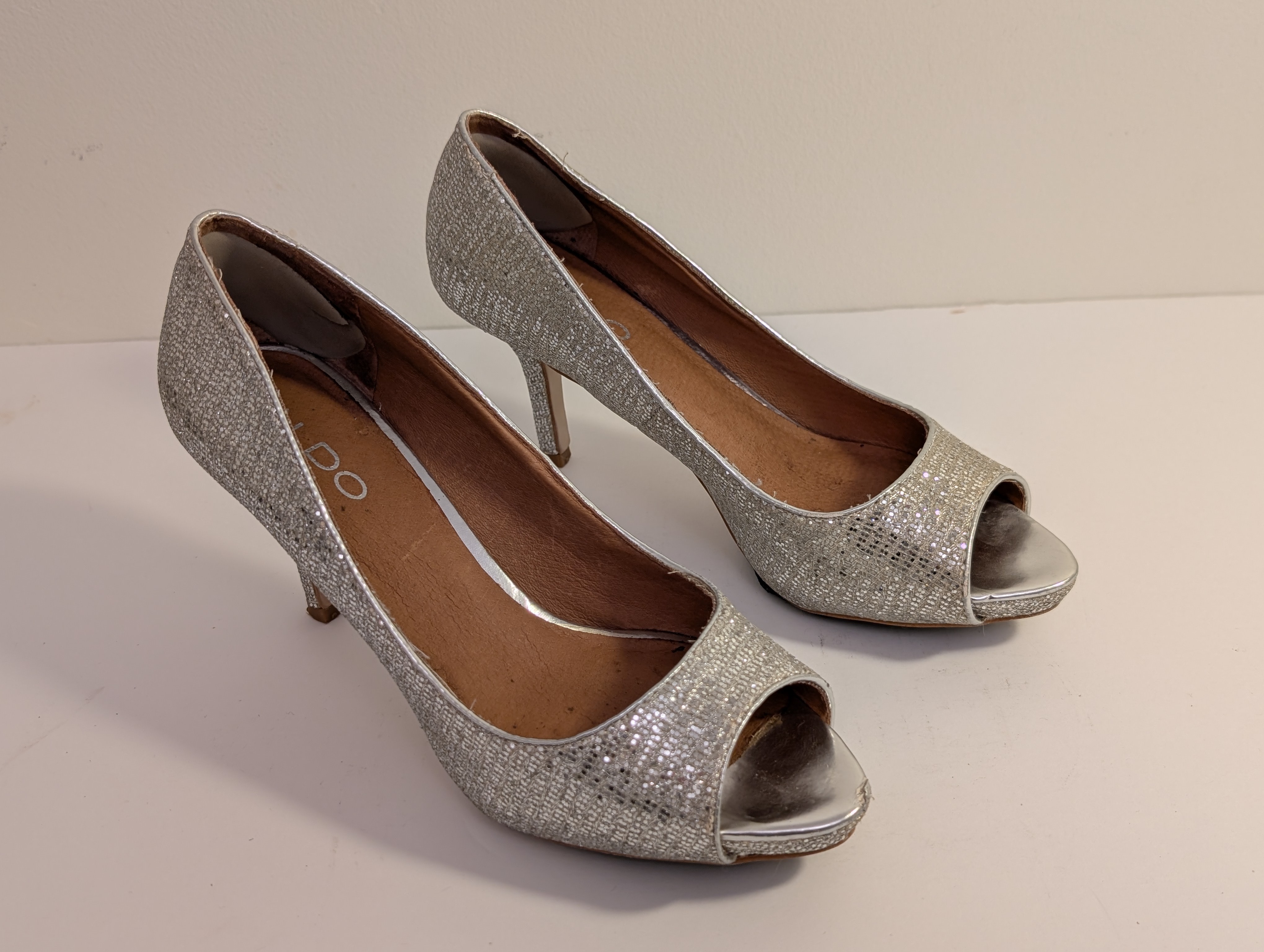 Aldo Silver Glitter Heels, Size 7
