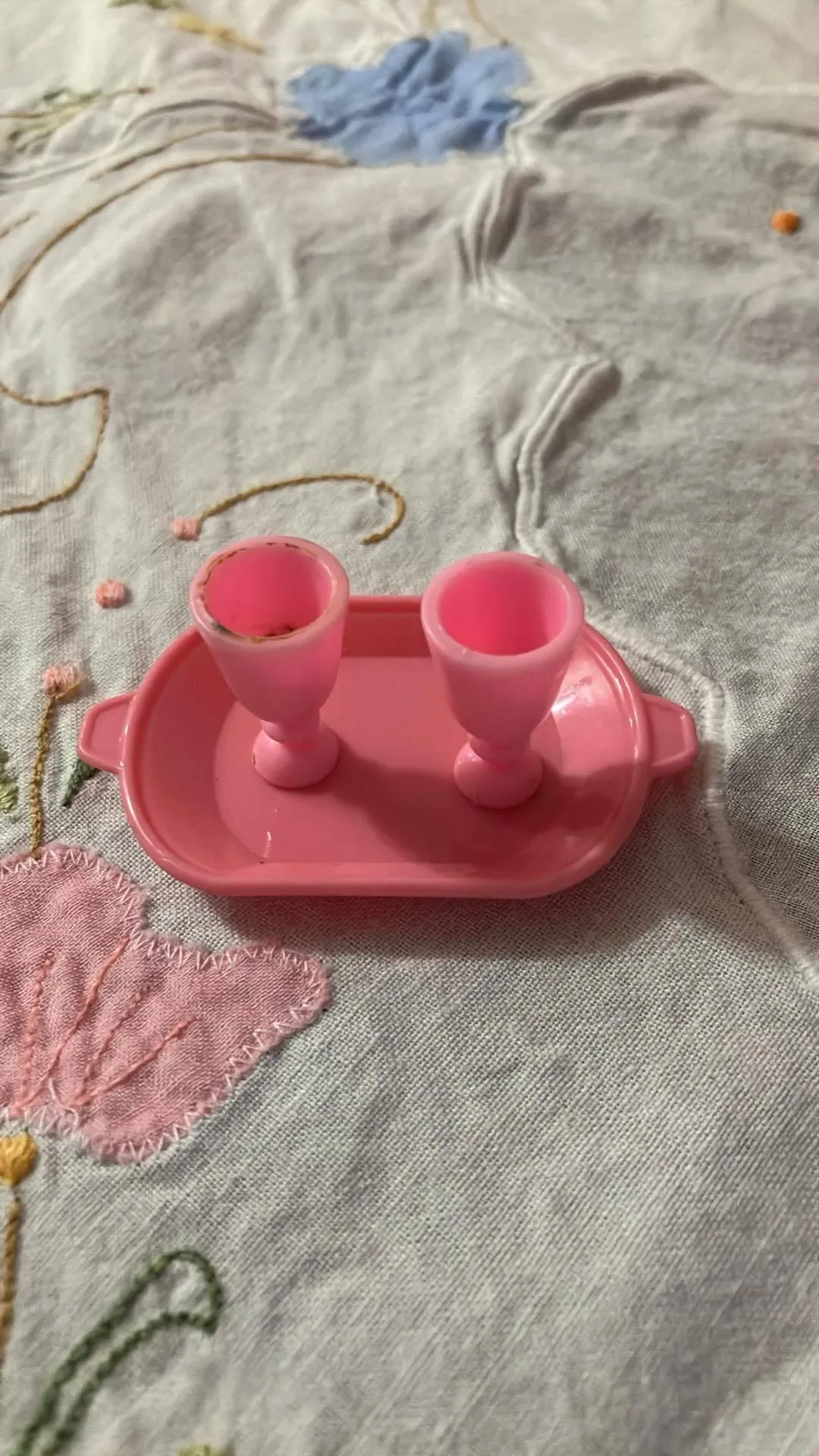 Toy Tray and Glasses (Barbie Size)