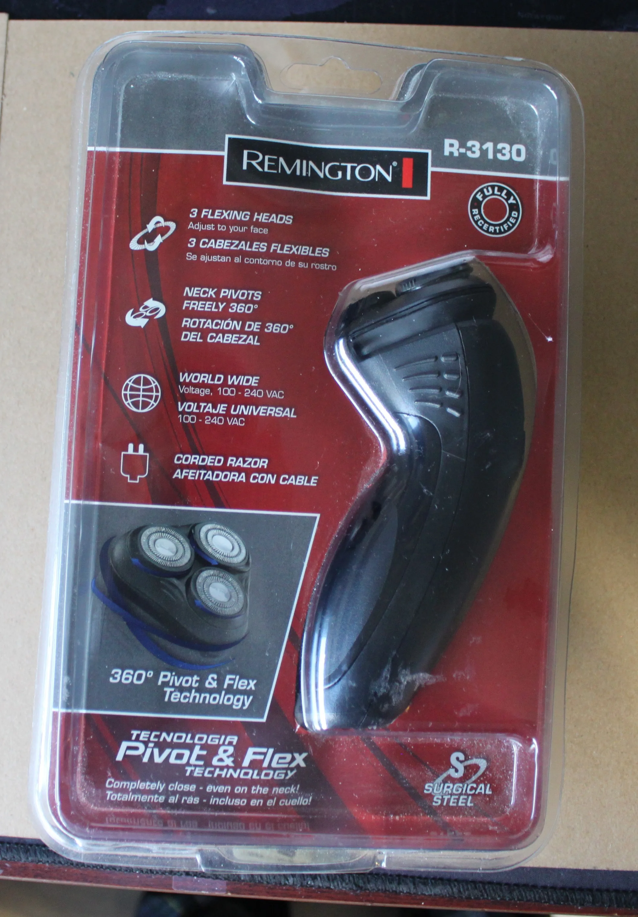 Remington R-3130 electric shaver