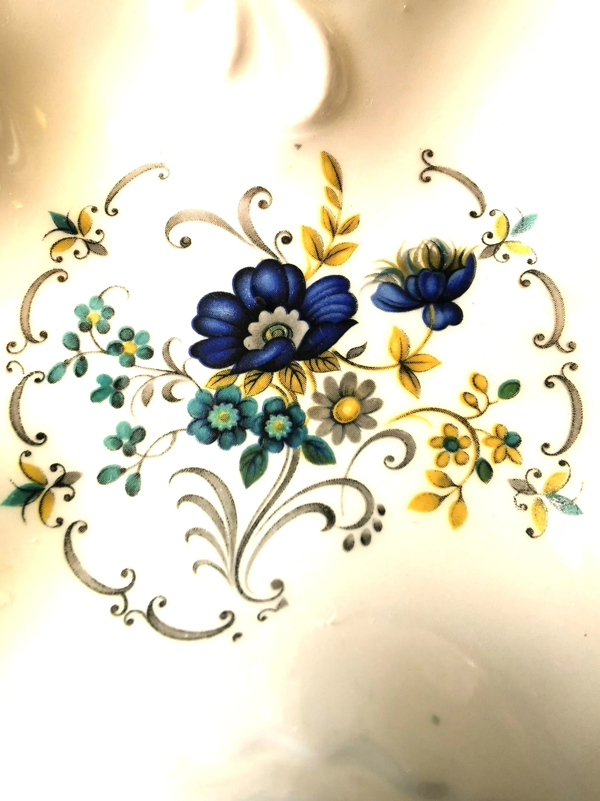 Candy Dish Limoge France Botanical Vintage Porcelain image indicator(8)