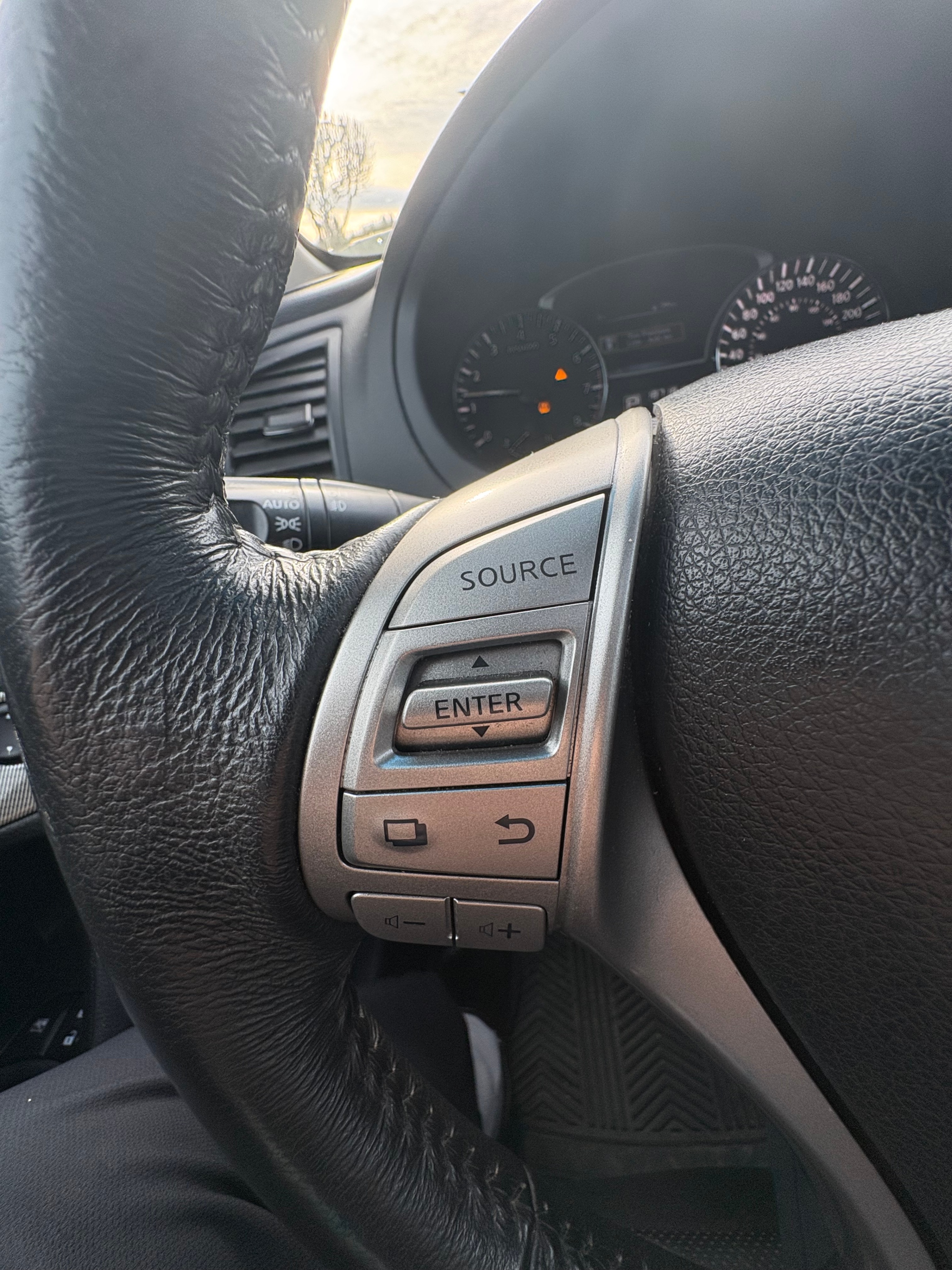 2015 Nissan Altima - photo 2